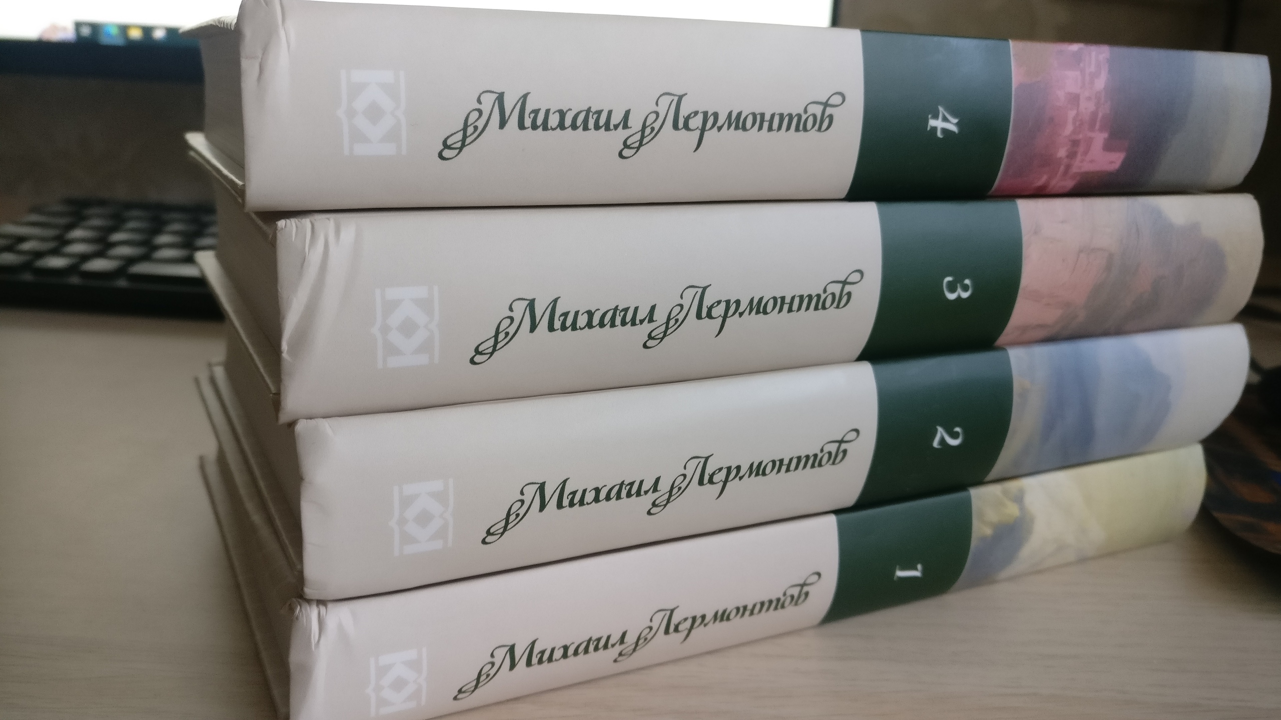 Собрание сочинений Достоевского Ф.М. в 10-ти томах. – купить в Москве, цены  в интернет-магазинах на Мегамаркет