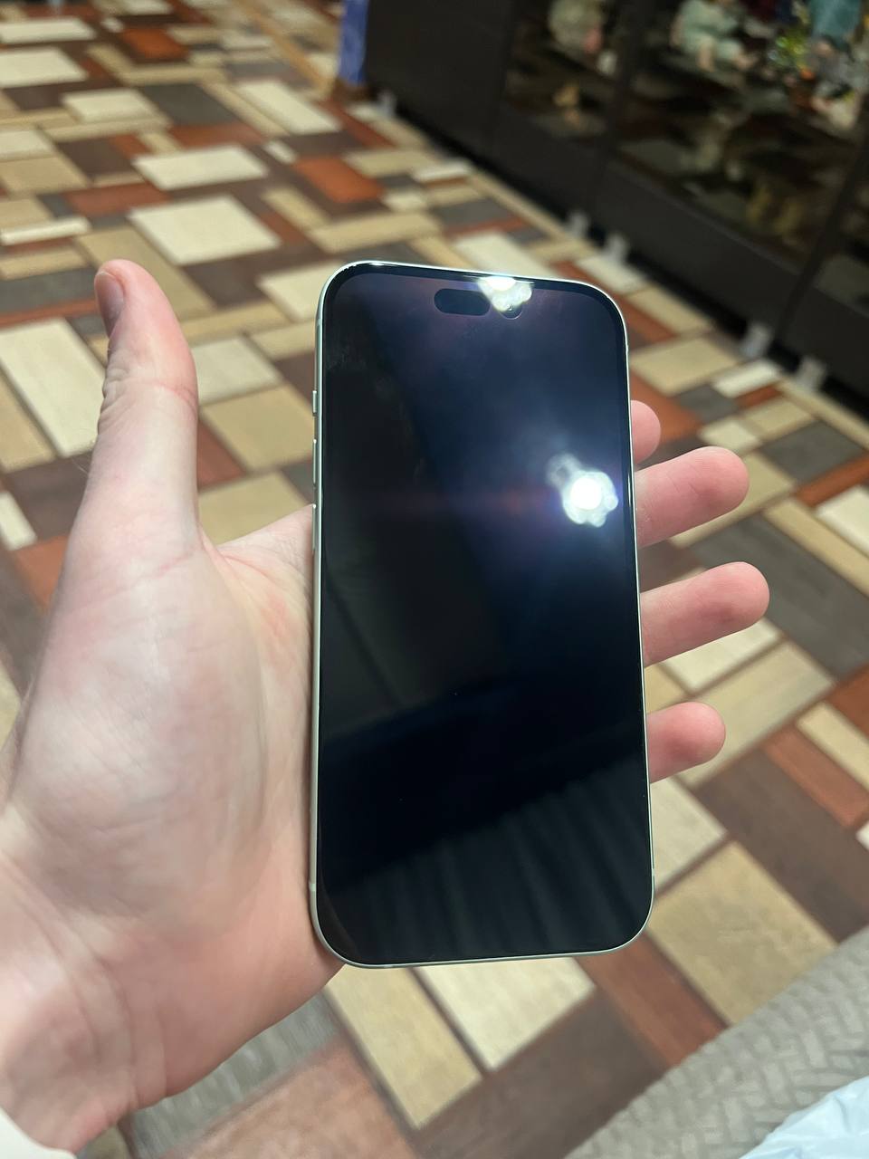 Смартфон Apple iPhone 15 128Gb Green - отзывы покупателей на Мегамаркет |  100060024470