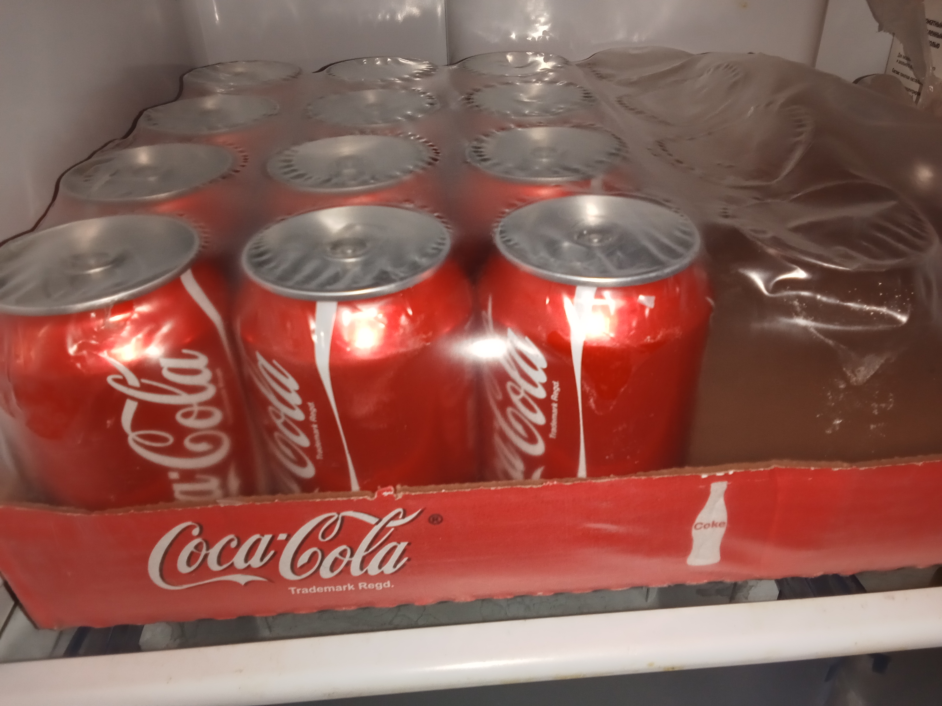 Напиток Coca-Cola жестяная банка 0,3 л 24 штуки - отзывы покупателей на  маркетплейсе Мегамаркет | Артикул: 100024030071