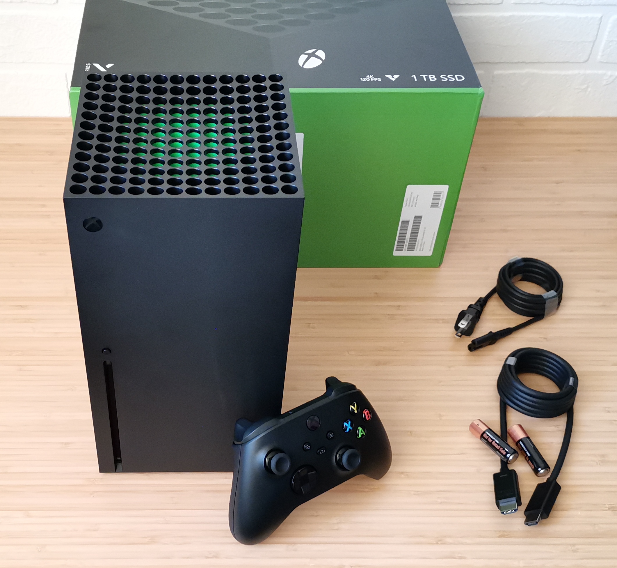 Игровая приставка Microsoft Xbox Series X 1TB (RRT-00015) - отзывы  покупателей на маркетплейсе Мегамаркет | Артикул: 100050965352