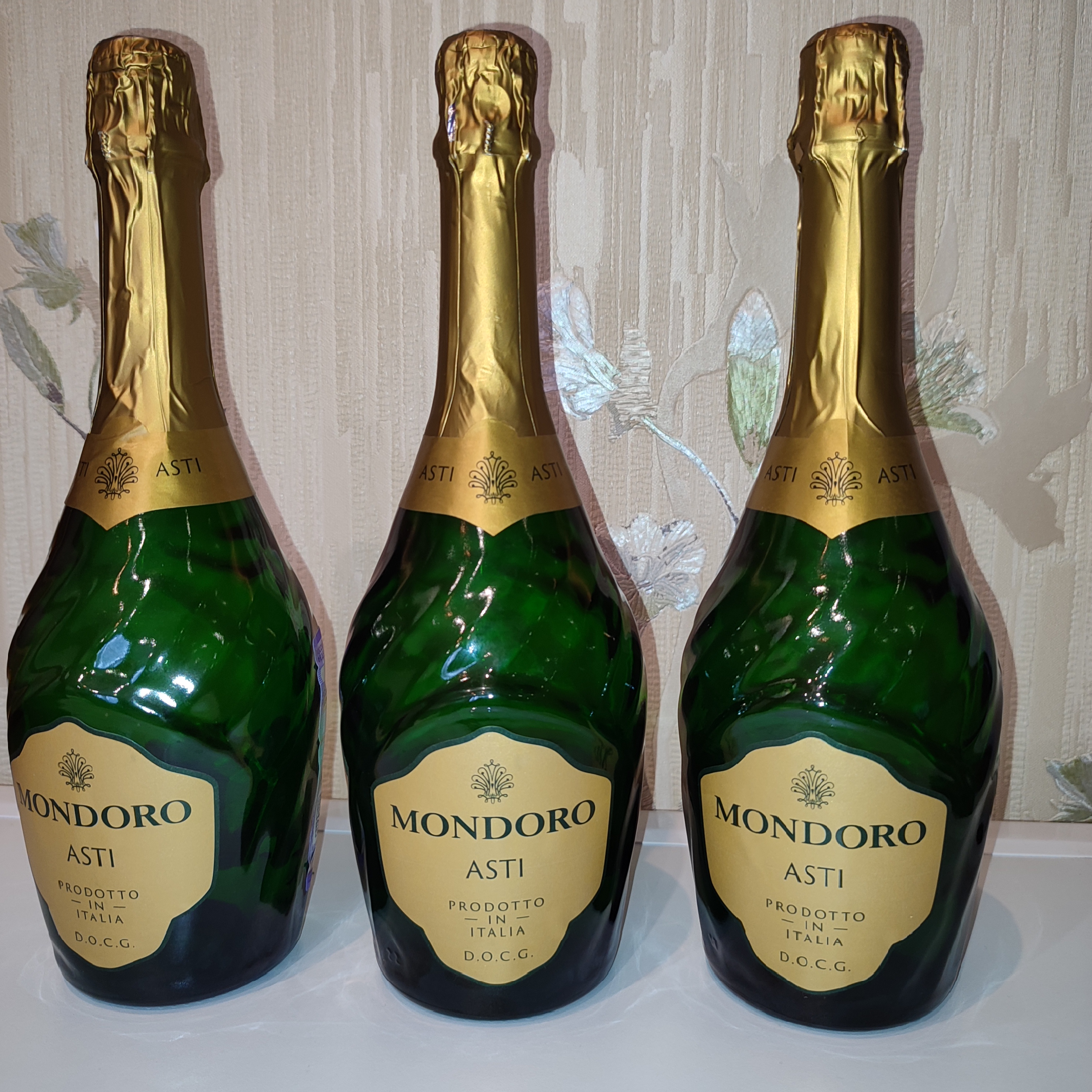 Mondoro asti 0.75 l. Мондоро Асти шампанское. Мондоро Асти белое сладкое. Mondoro Prosecco Millesimato. Mondoro Asti белое сладкое 0.75.