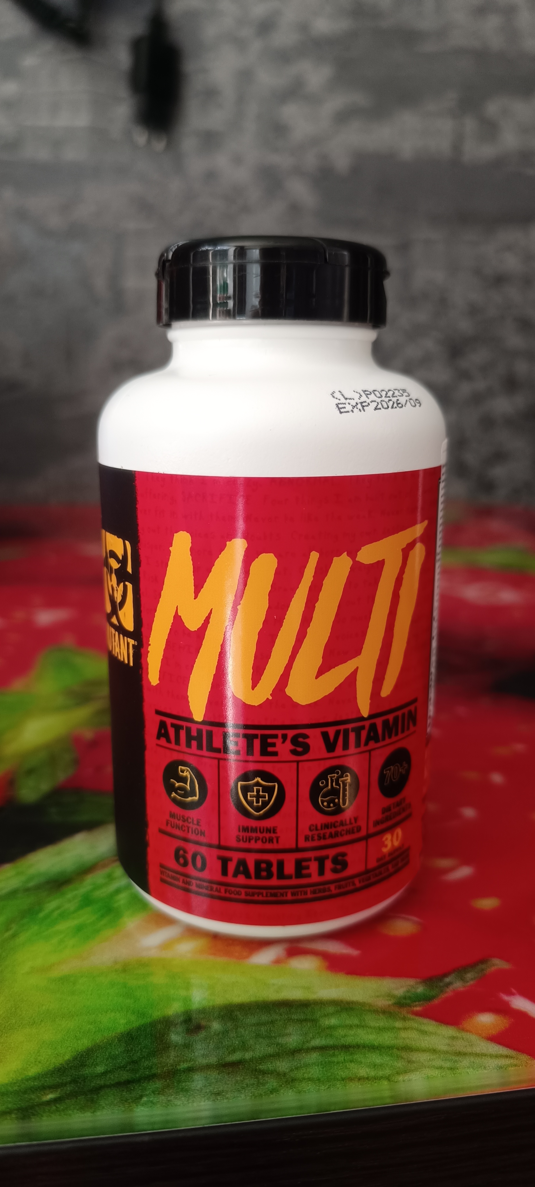 Витаминно-минеральный комплекс Mutant Multi Vitamin Core Series 60 таблеток  - купить в Москве, цены на Мегамаркет | 100023625106