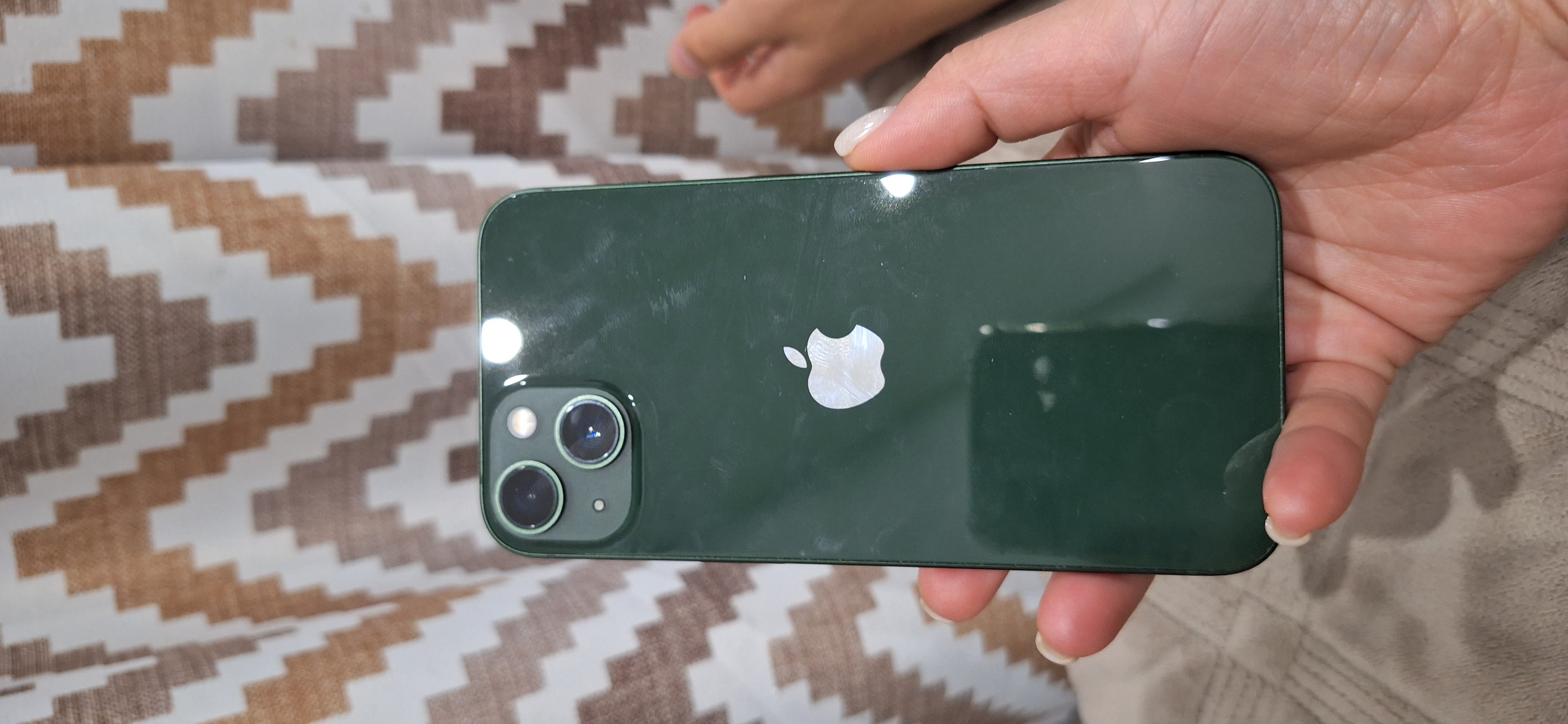 Смартфон Apple iPhone 13 128GB Green 2 SIM - отзывы покупателей на  маркетплейсе Мегамаркет | Артикул: 100048518347