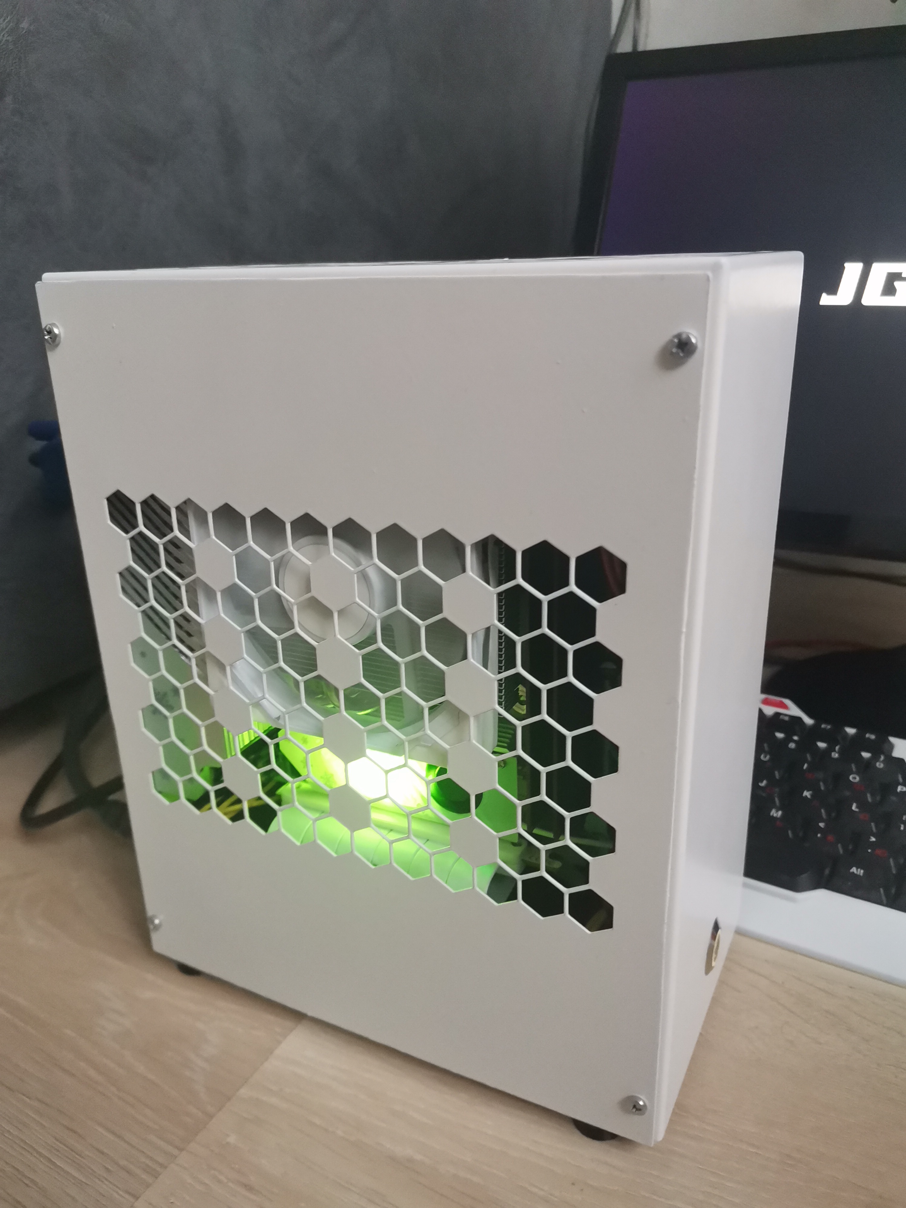 Материнская плата JGINYUE B760I Snow Dream D5 (B760ITXD5