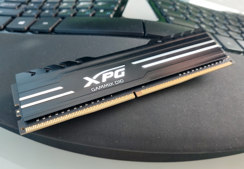 Xpg 3600 ddr4. XPG d10. XPG 3600. XPG d10 3000. D35 XPG.