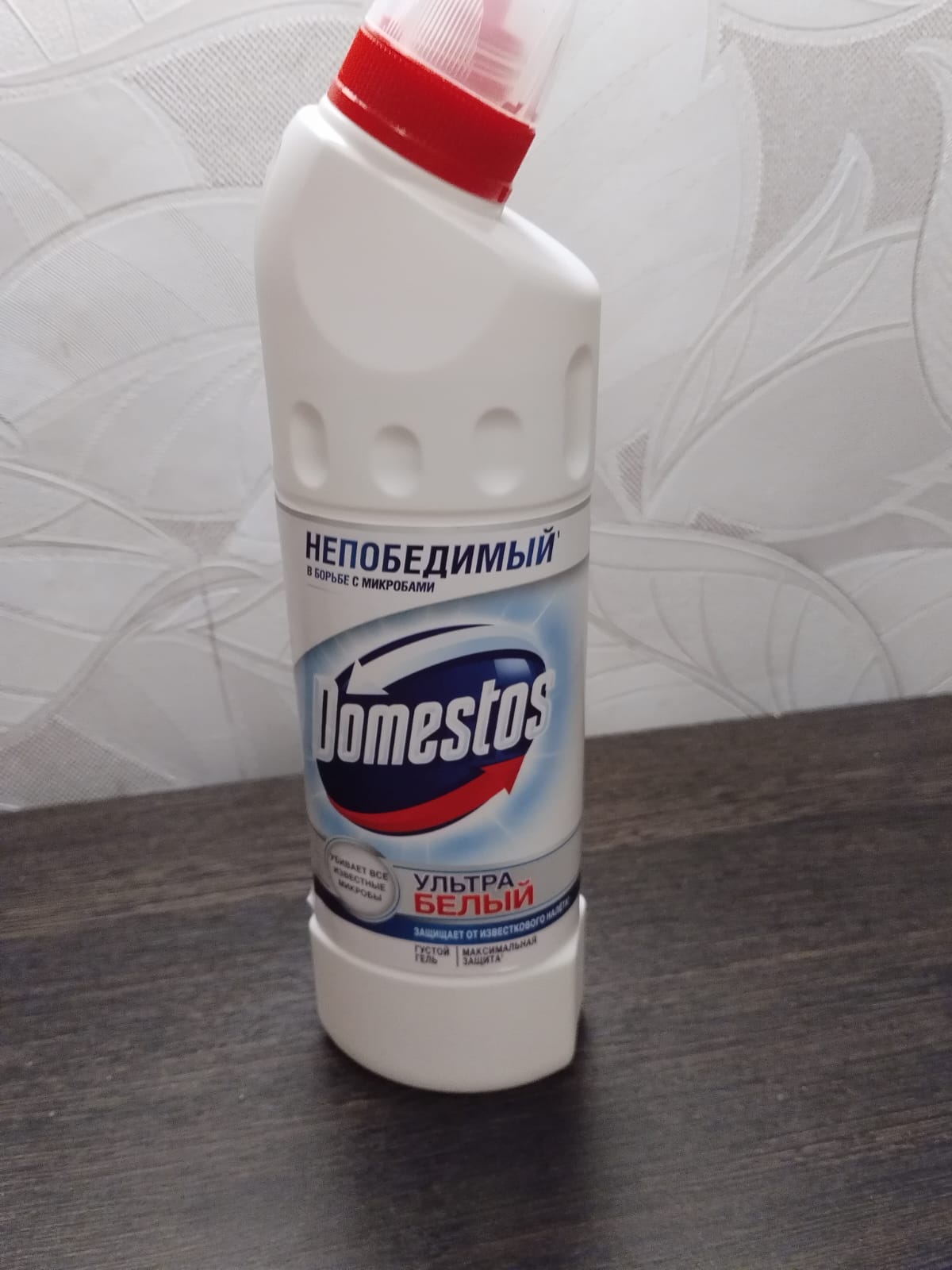 Средство для туалета гель Domestos эксперт сила 7 ультра белый 1 л купить в  интернет-магазине, цены на Мегамаркет