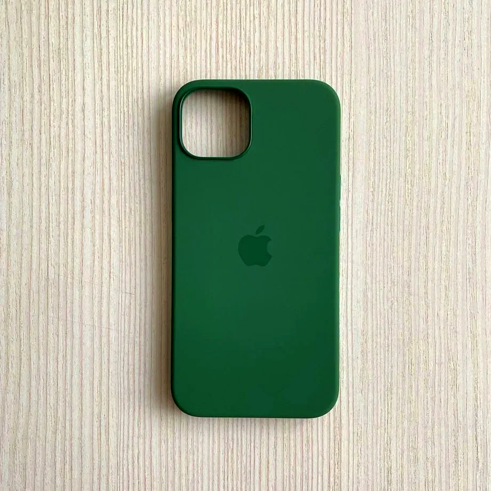 Чехол apple iphone 13 silicone case magsafe. Iphone 13 Pro зеленый. Iphone 13 Pro Max Silicone Case. Silicone Case iphone 11 зеленый. Чехол iphone 13 Clover.