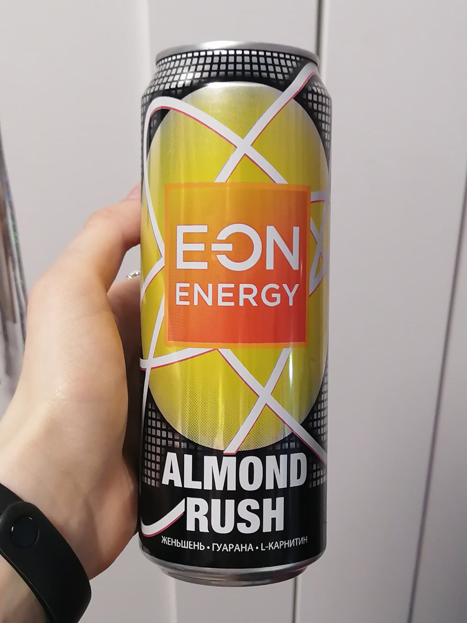 Энергетический напиток almond rush E-on energy drink безалкогольный  жестяная банка 450 мл - отзывы покупателей на маркетплейсе Мегамаркет |  Артикул: 100023689188