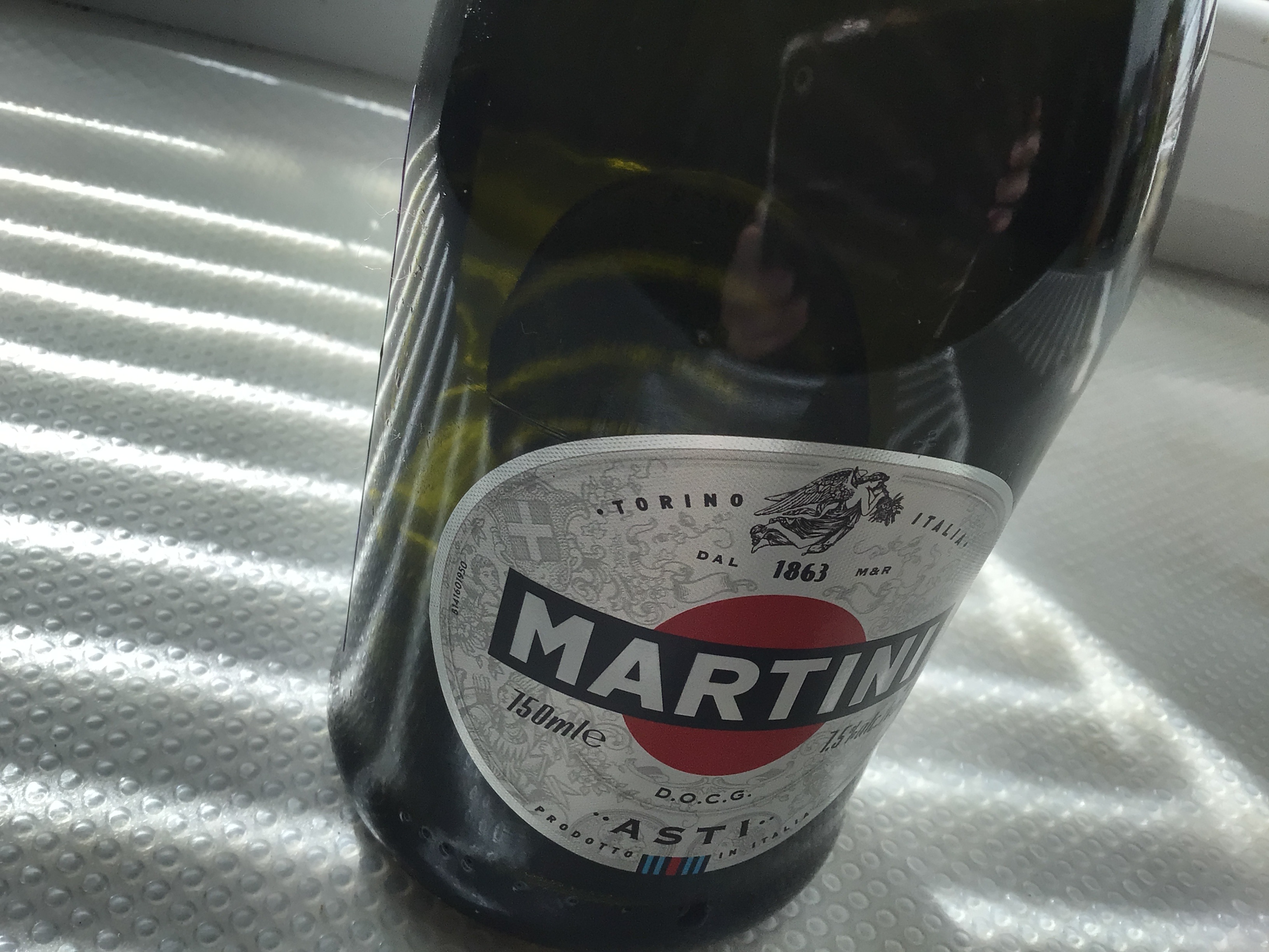 Вино игристое Martini Asti 0,75 л - купить в Москве, цены на Мегамаркет |  100025351602