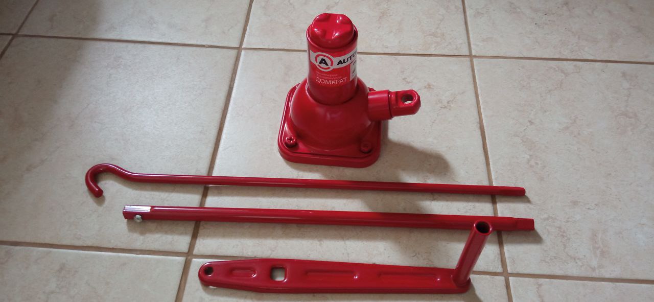 Домкрат механический AUTOPROFI, винтовой, бутылочный, 2т, высота ...