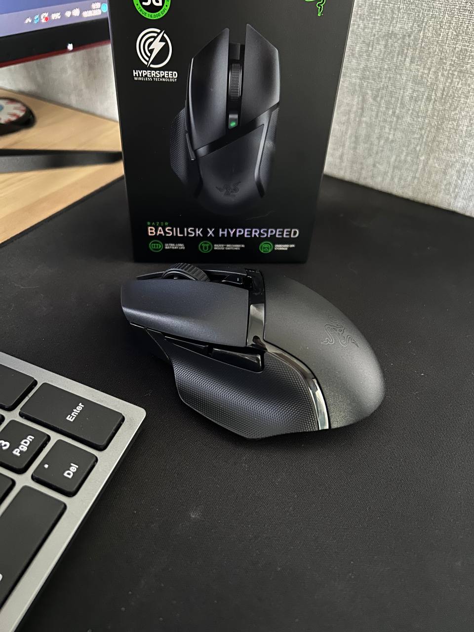 Беспроводная игровая мышь Razer Basilisk X HyperSpeed Black  (RZ01-03150100-R3G1) - отзывы покупателей на маркетплейсе Мегамаркет |  Артикул: 600001020530