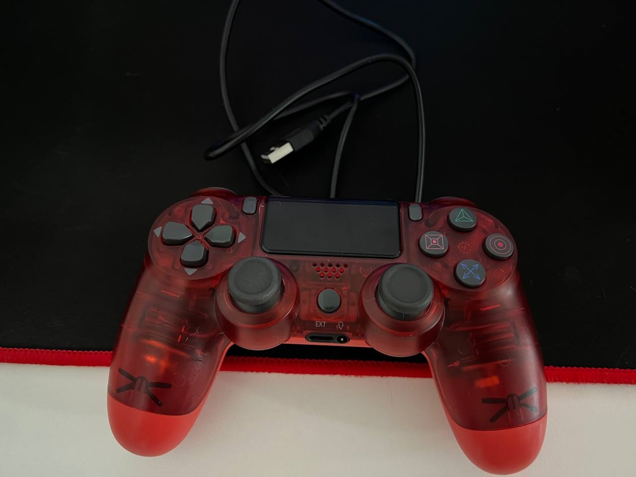 Геймпад NoBrand Dualshock 4 v2 для Playstation 4 Red Crystal (Не оригинал),  купить в Москве, цены в интернет-магазинах на Мегамаркет