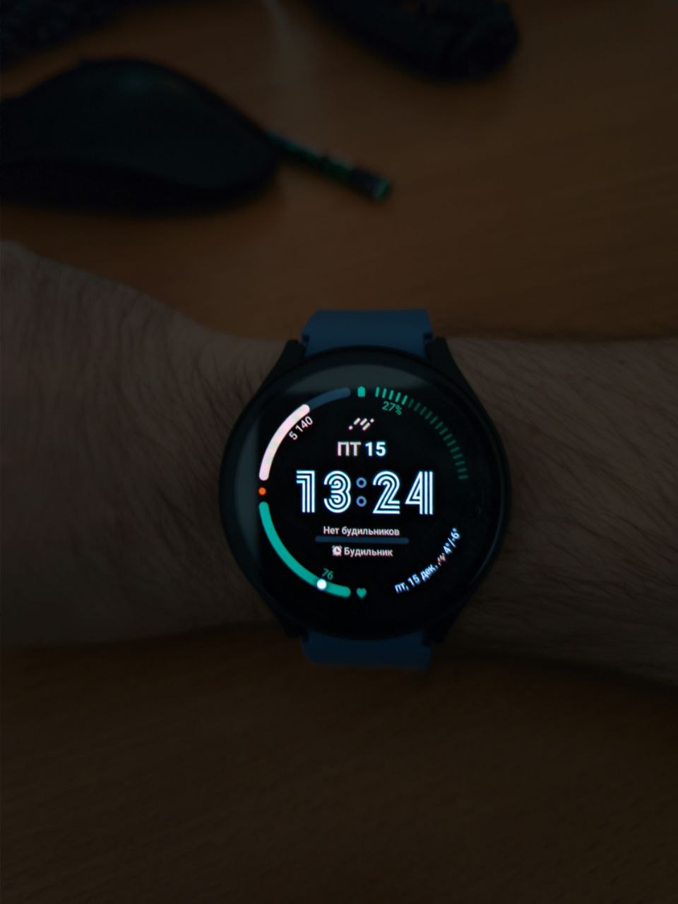 Смарт-часы Samsung Galaxy Watch 5 44 мм Wi-Fi NFC синий - отзывы  покупателей на маркетплейсе Мегамаркет | Артикул: 600008937764