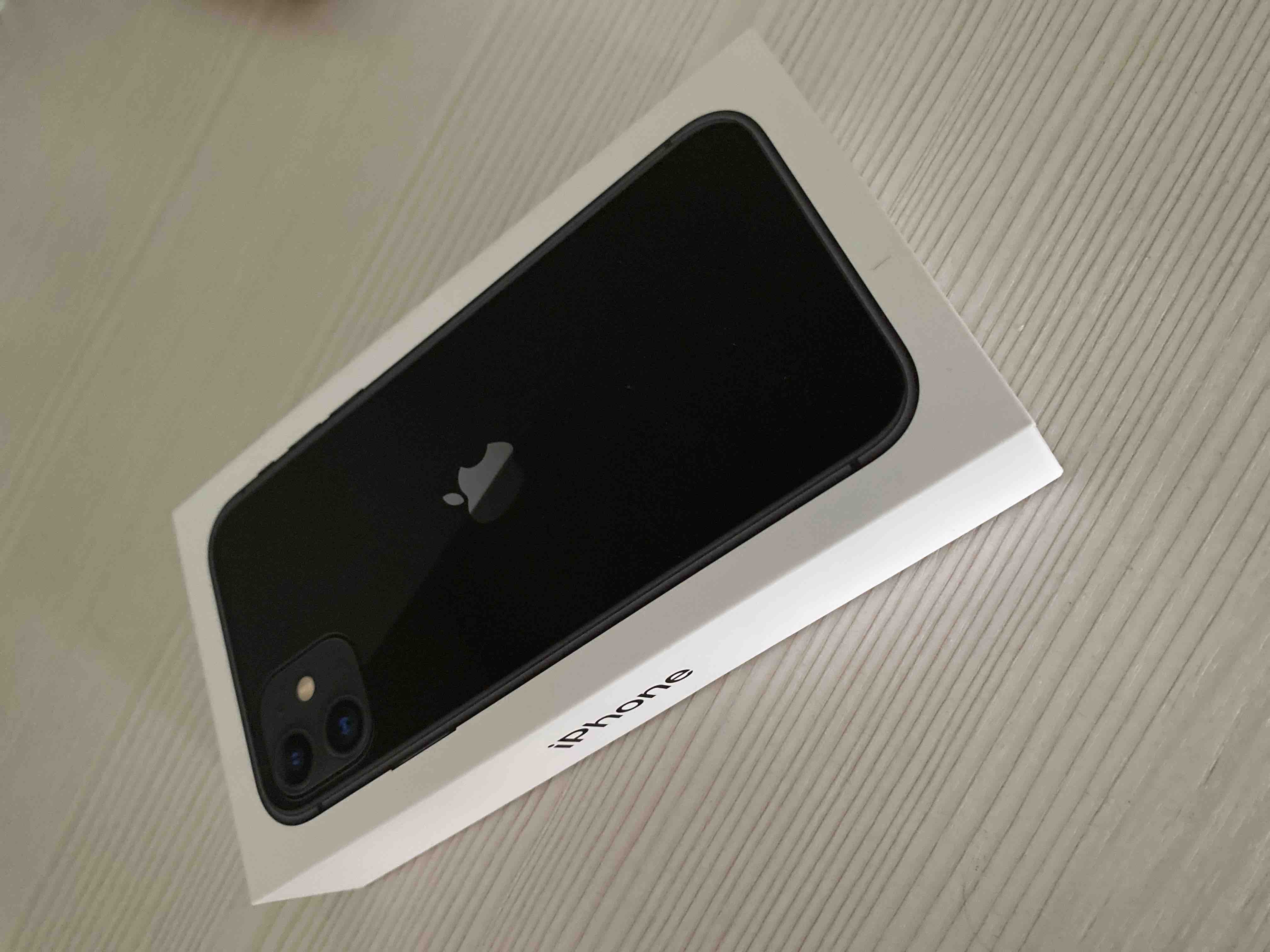 Смартфон Apple iPhone 11 128GB с новой комплектацией Black - отзывы  покупателей на маркетплейсе Мегамаркет | Артикул: 100032952224