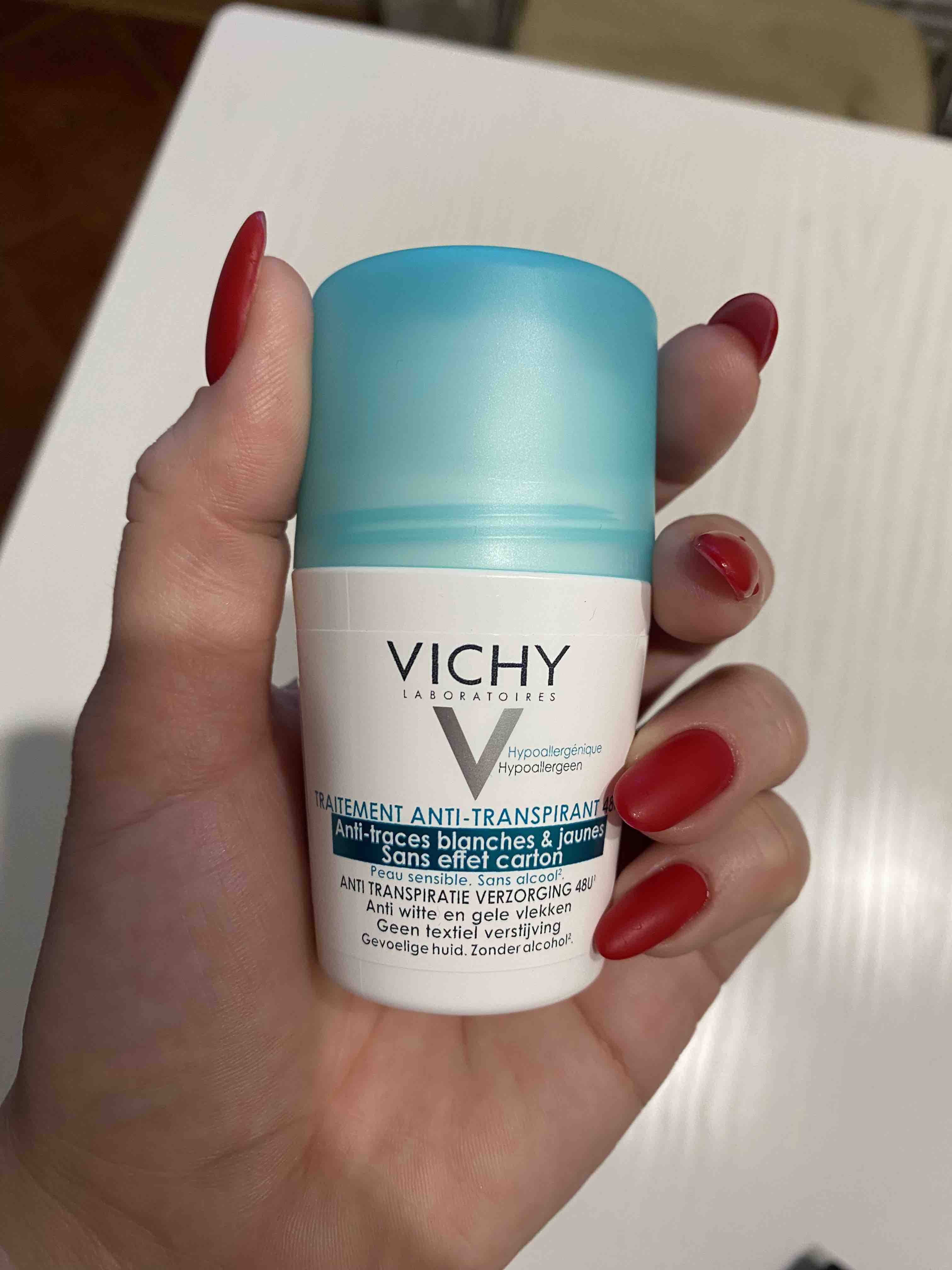 Дезодорант виши. Vichy дезодорант шариковый 4 капельки. Vichy красный дезодорант. Дезодорант виши синий. Дезодорант лучше Vichy.