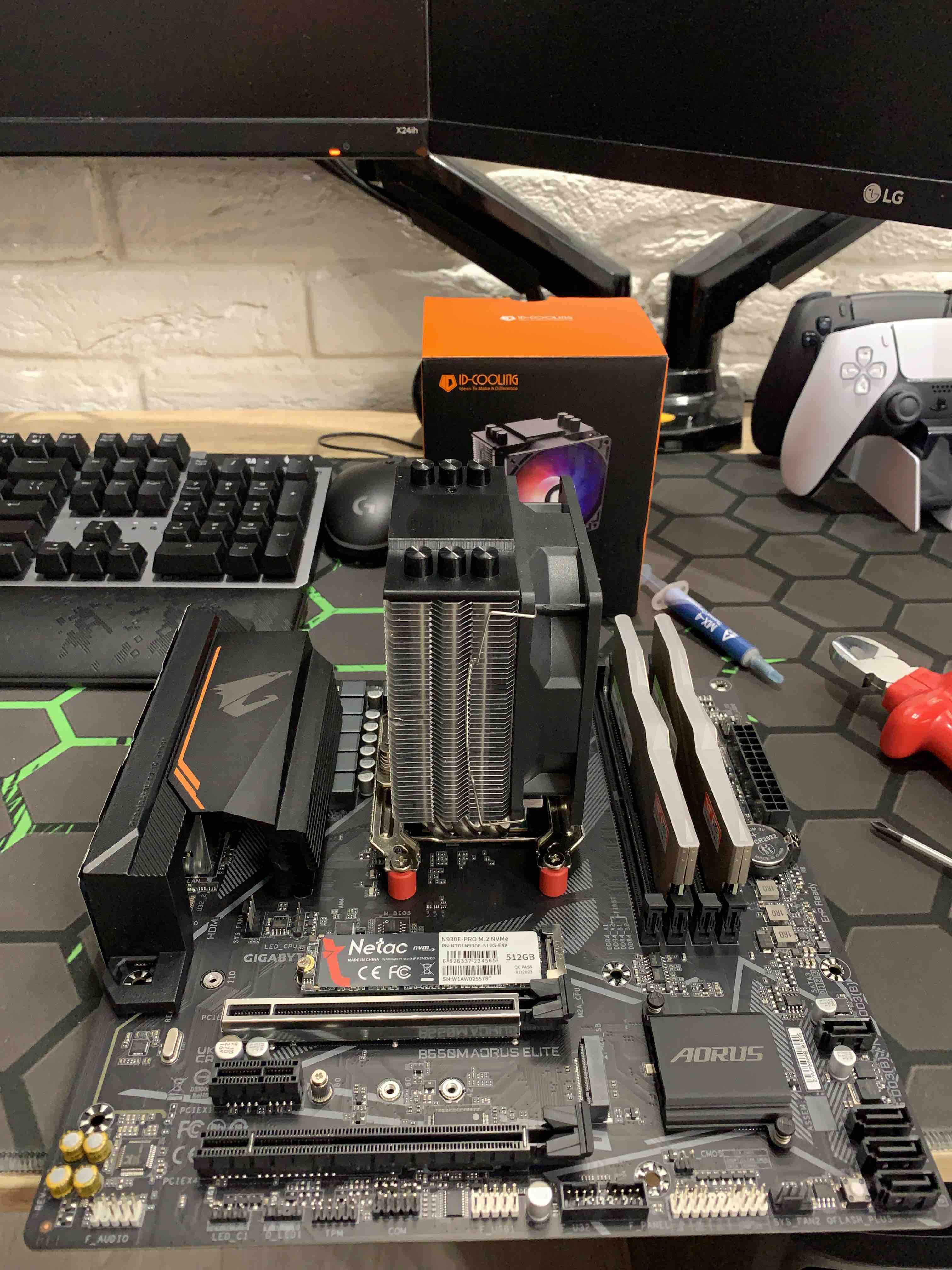 Материнская плата Gigabyte B550M AORUS ELITE - отзывы покупателей на  маркетплейсе Мегамаркет | Артикул: 100027126816