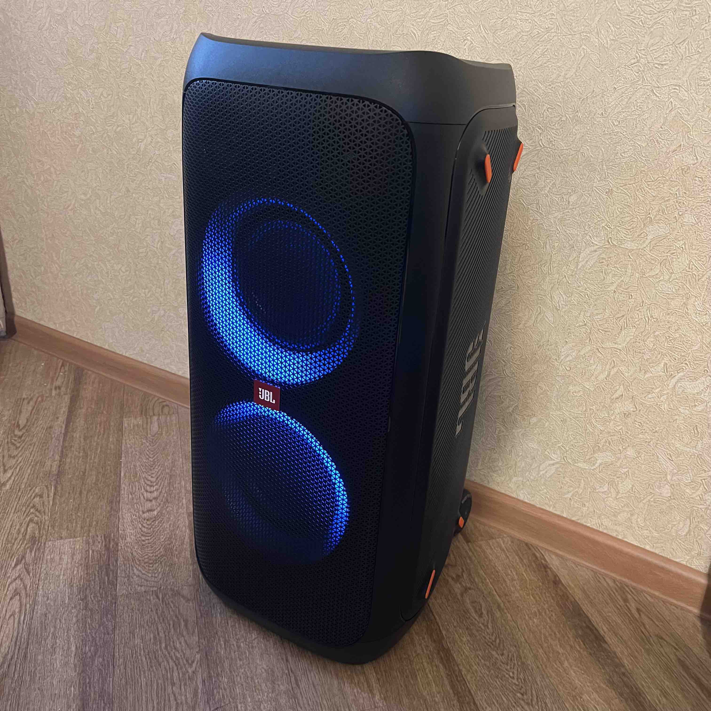 Портативная колонка JBL Partybox 310 Black - отзывы покупателей на  маркетплейсе Мегамаркет | Артикул: 100027565781