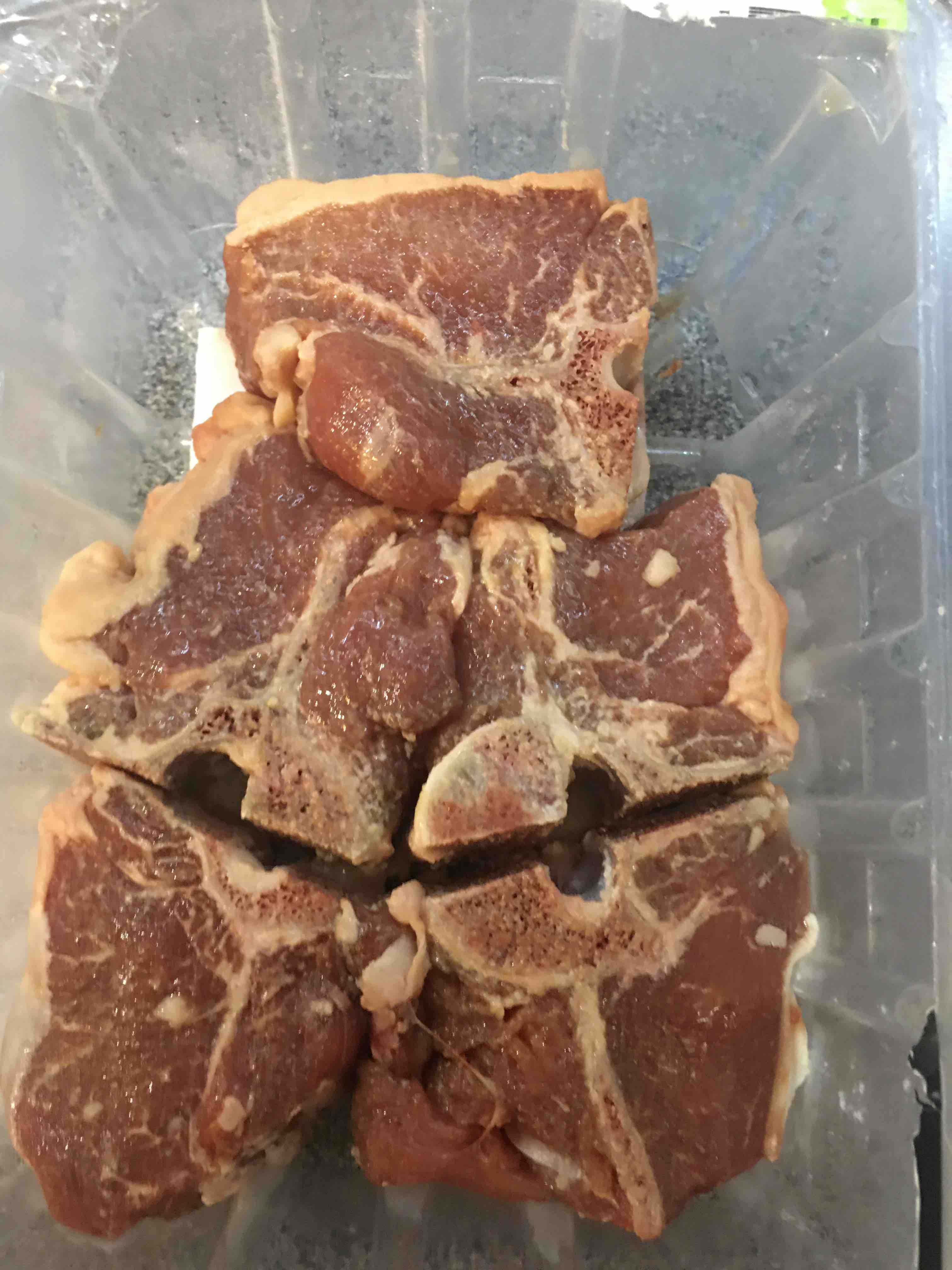 Купить стейк Bazarco T-bone баранина, охлаждённый, 400 г, цены на  Мегамаркет | Артикул: 100048309439