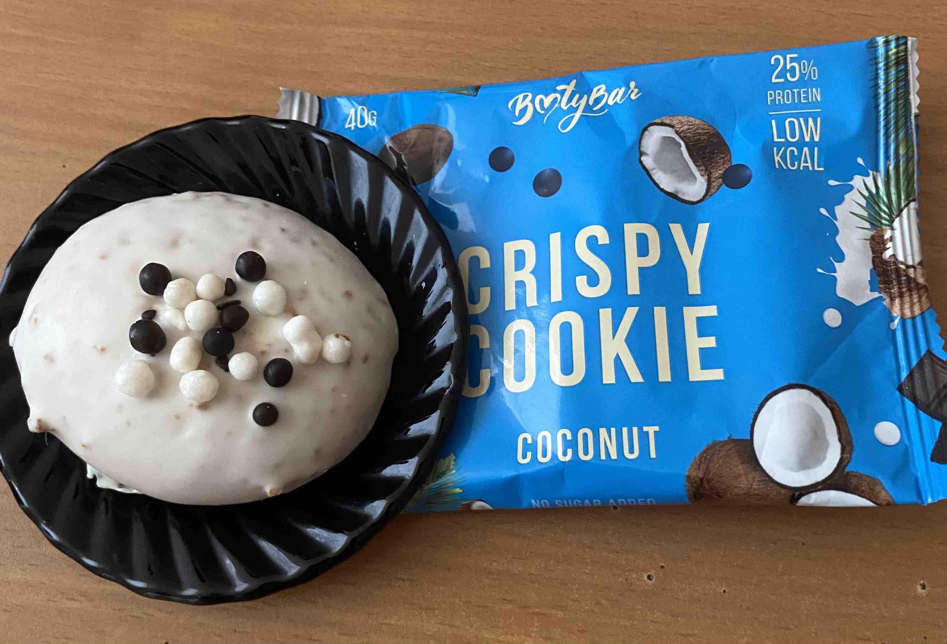 Протеиновое печенье BootyBar Crispy Cookies 40 г кокос 9 шт. - отзывы  покупателей на Мегамаркет