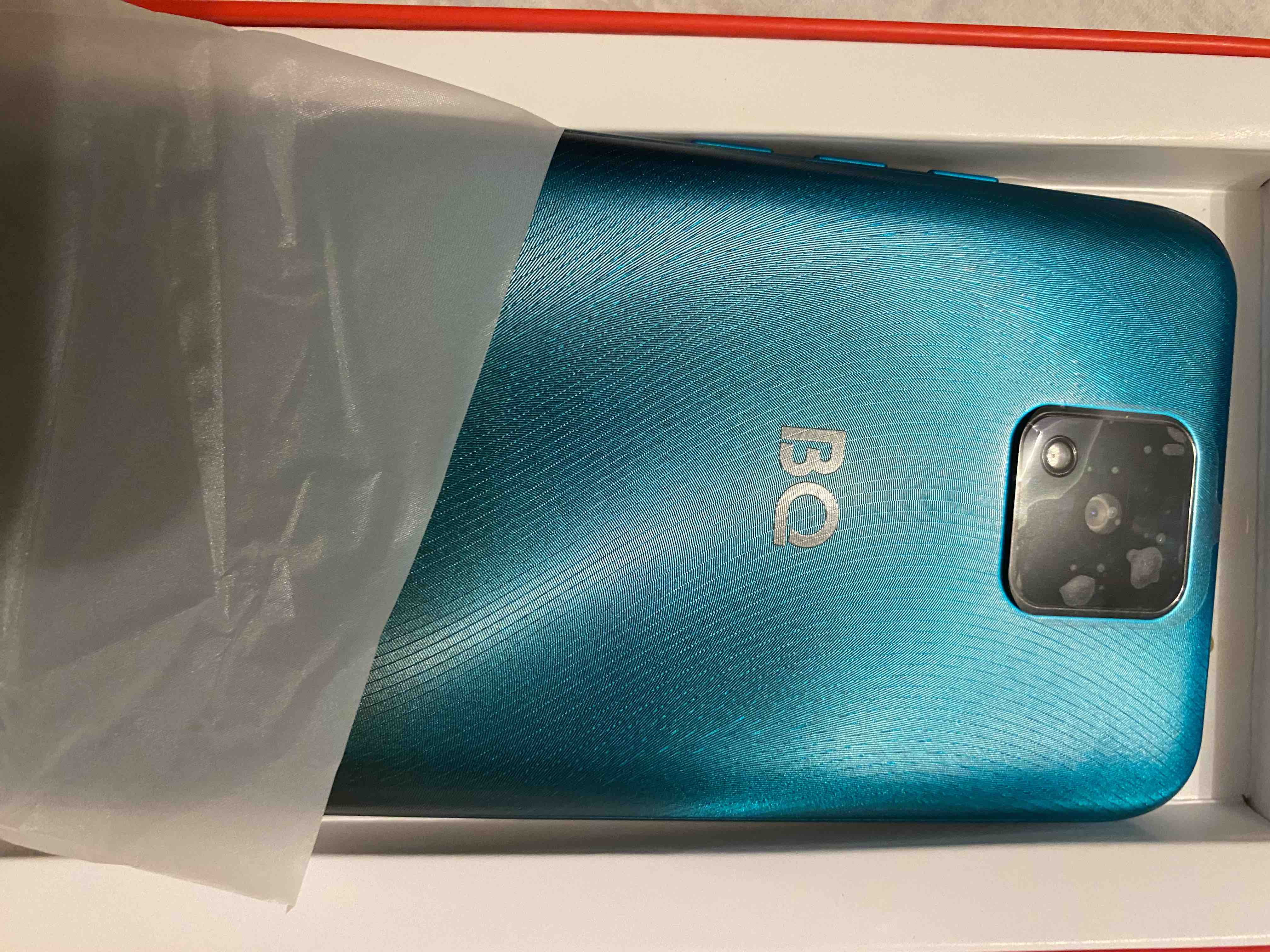 Смартфон BQ BQ-5533G Fresh 2/16GB Turquoise, купить в Москве, цены в  интернет-магазинах на Мегамаркет