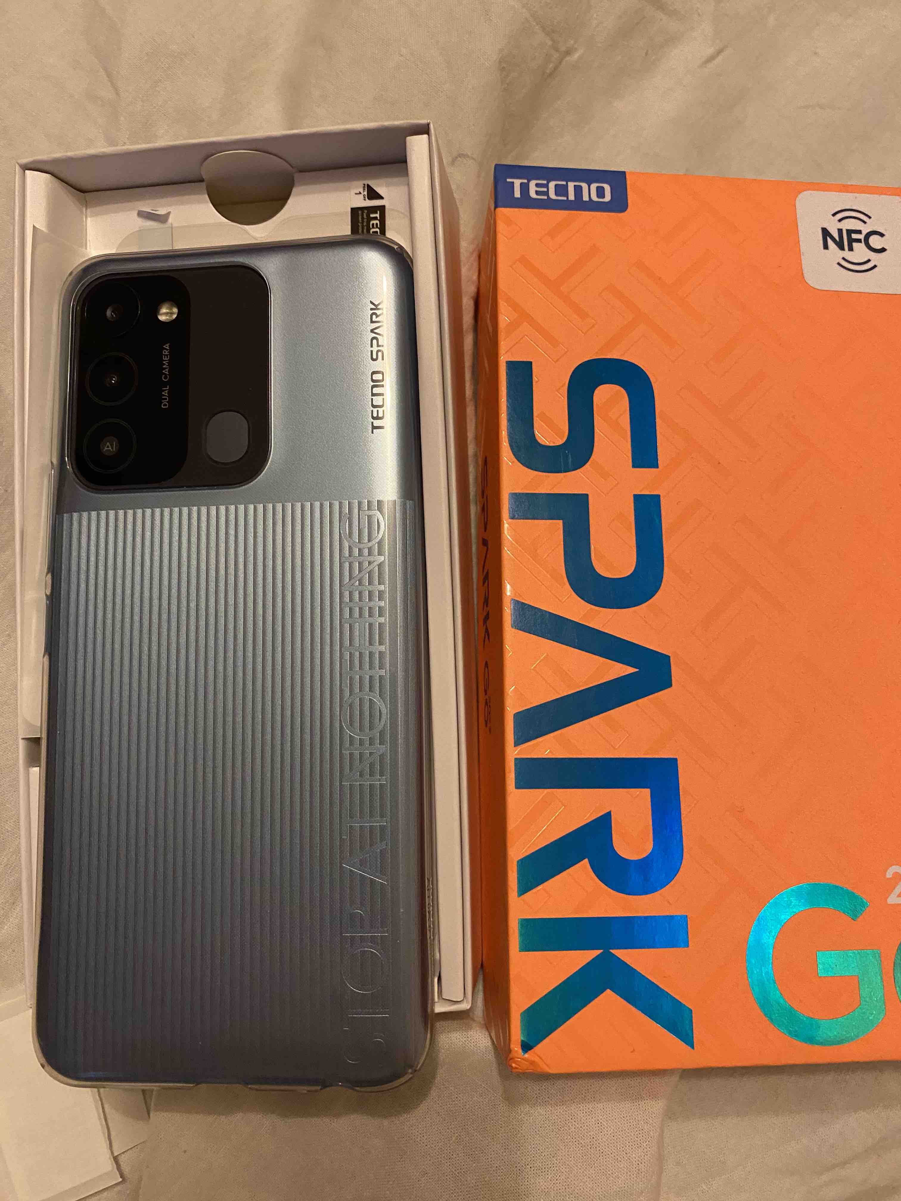 Смартфон Tecno Spark Go 2/32GB Ice Silver - отзывы покупателей на  маркетплейсе Мегамаркет | Артикул: 100031075212