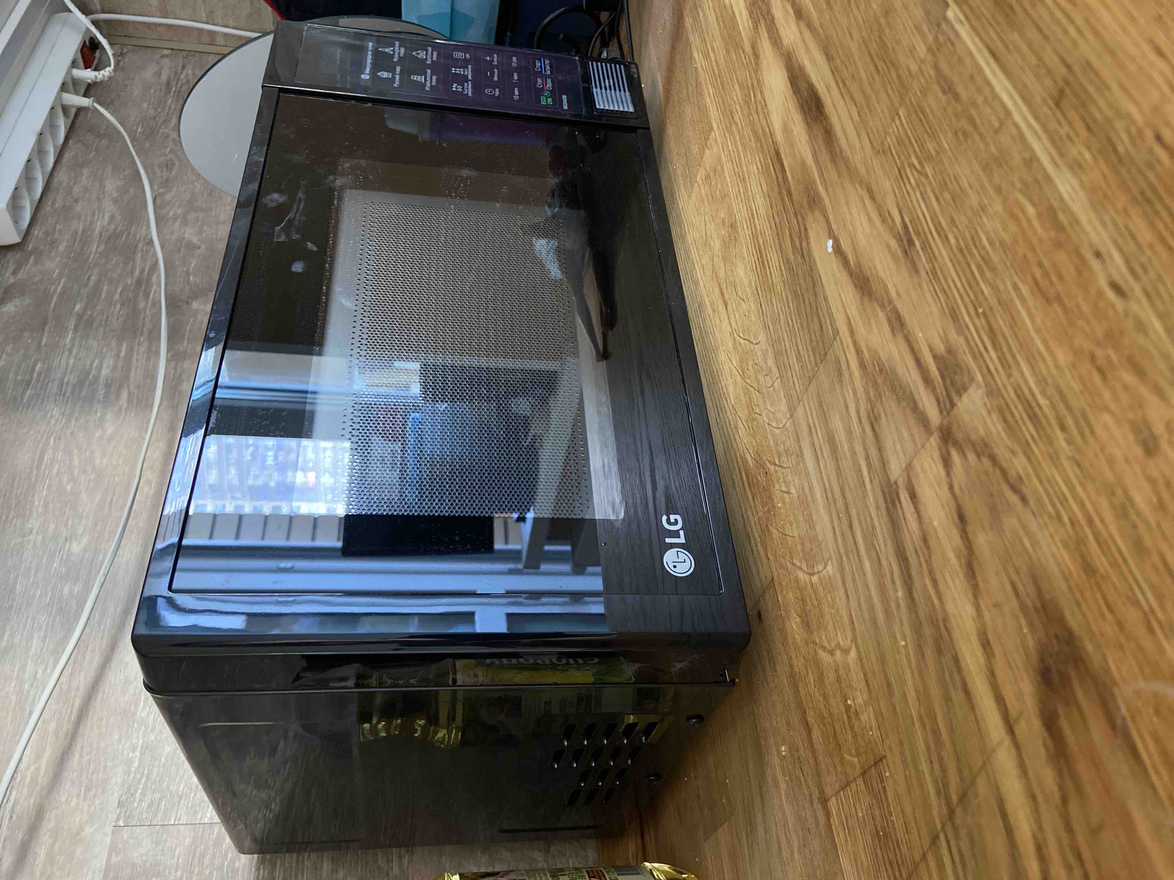 Микроволновая печь LG MS-2042 DB черная, купить в Москве, цены в ...