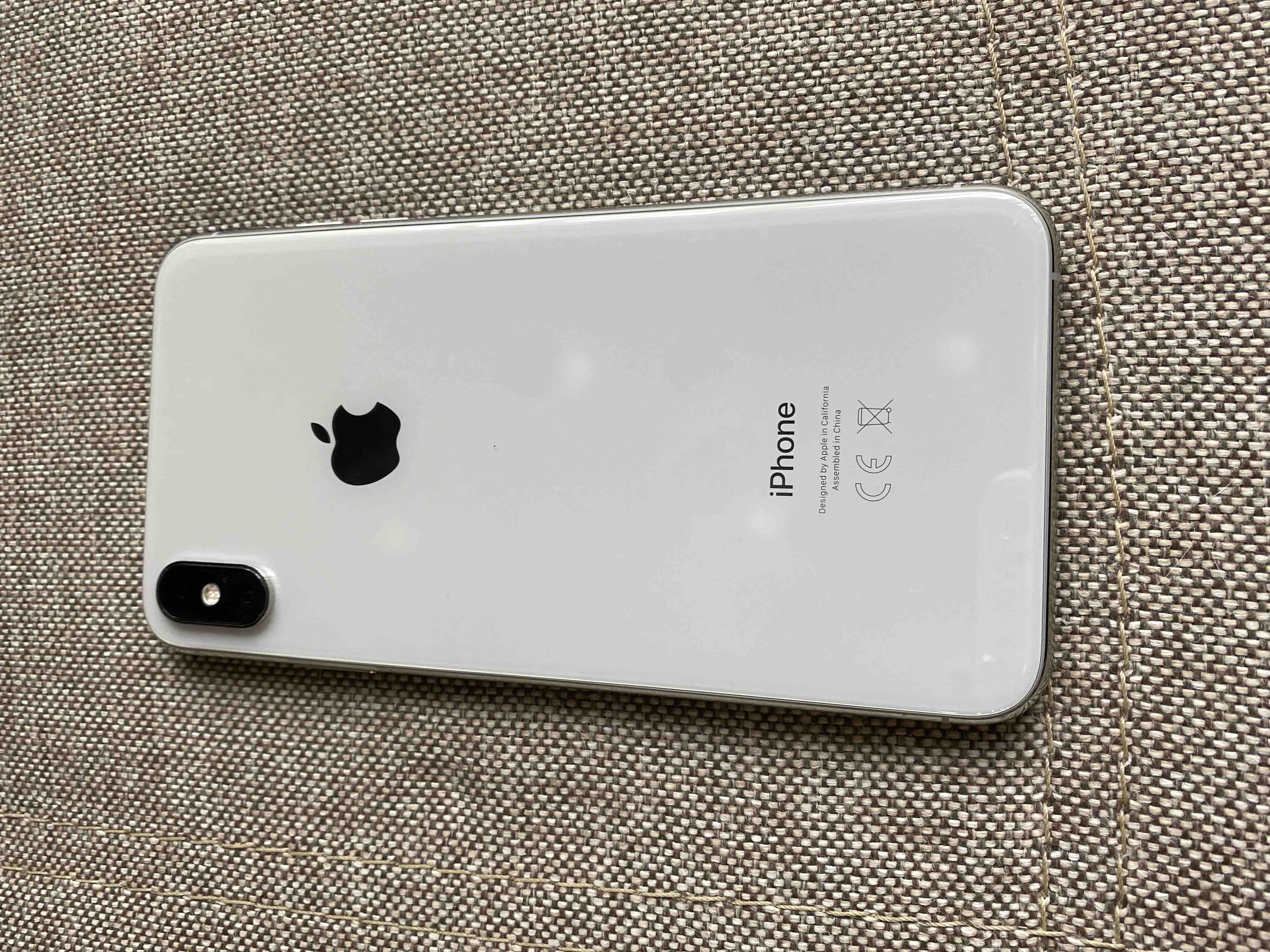 Смартфон Apple iPhone XS Max 64GB Silver восстановленный - отзывы  покупателей на Мегамаркет