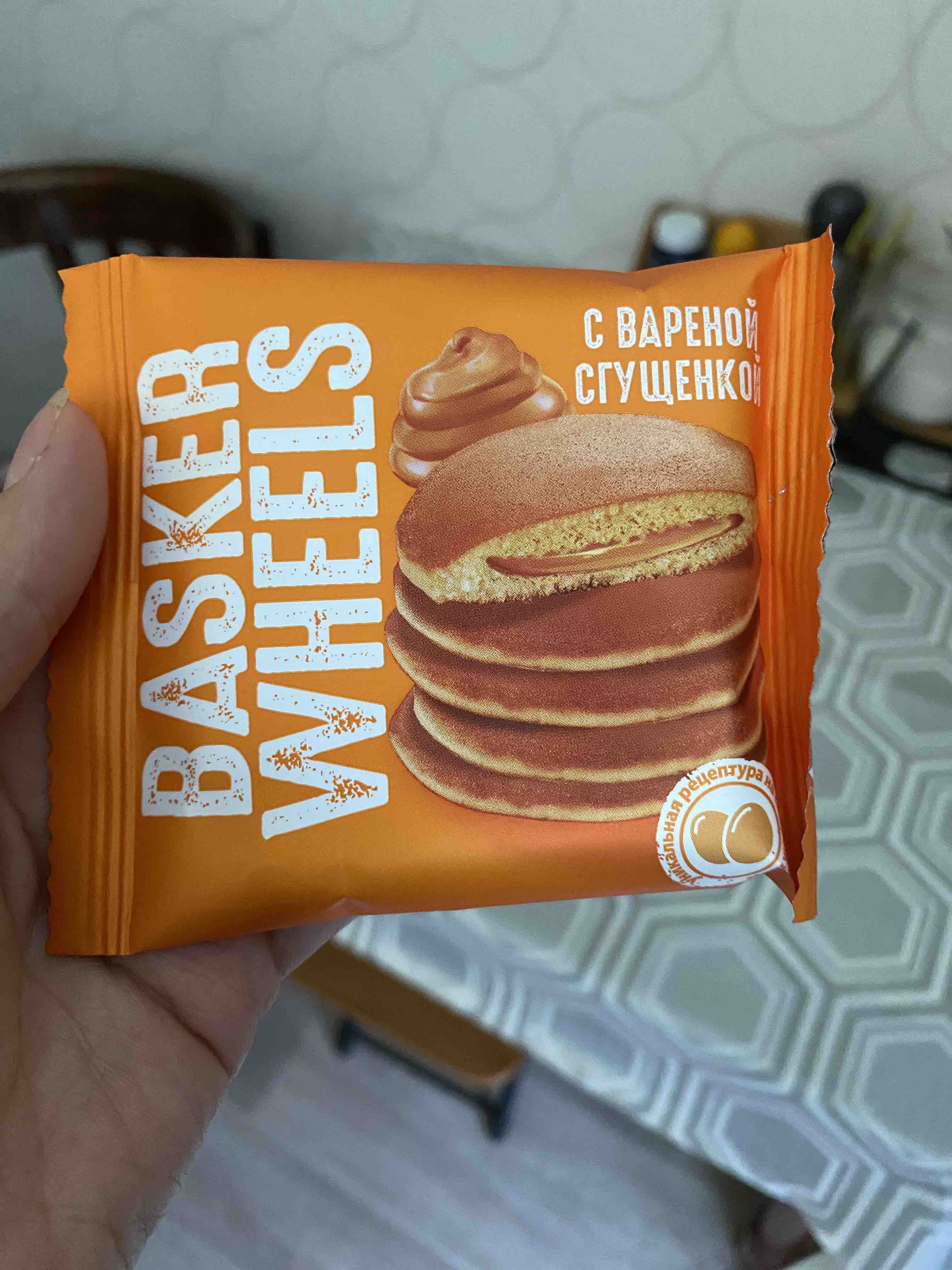 Пирожное Basker Wheels Pancake бисквитное с вареной сгущенкой 36 г - отзывы  покупателей на маркетплейсе Мегамаркет | Артикул: 100030100841