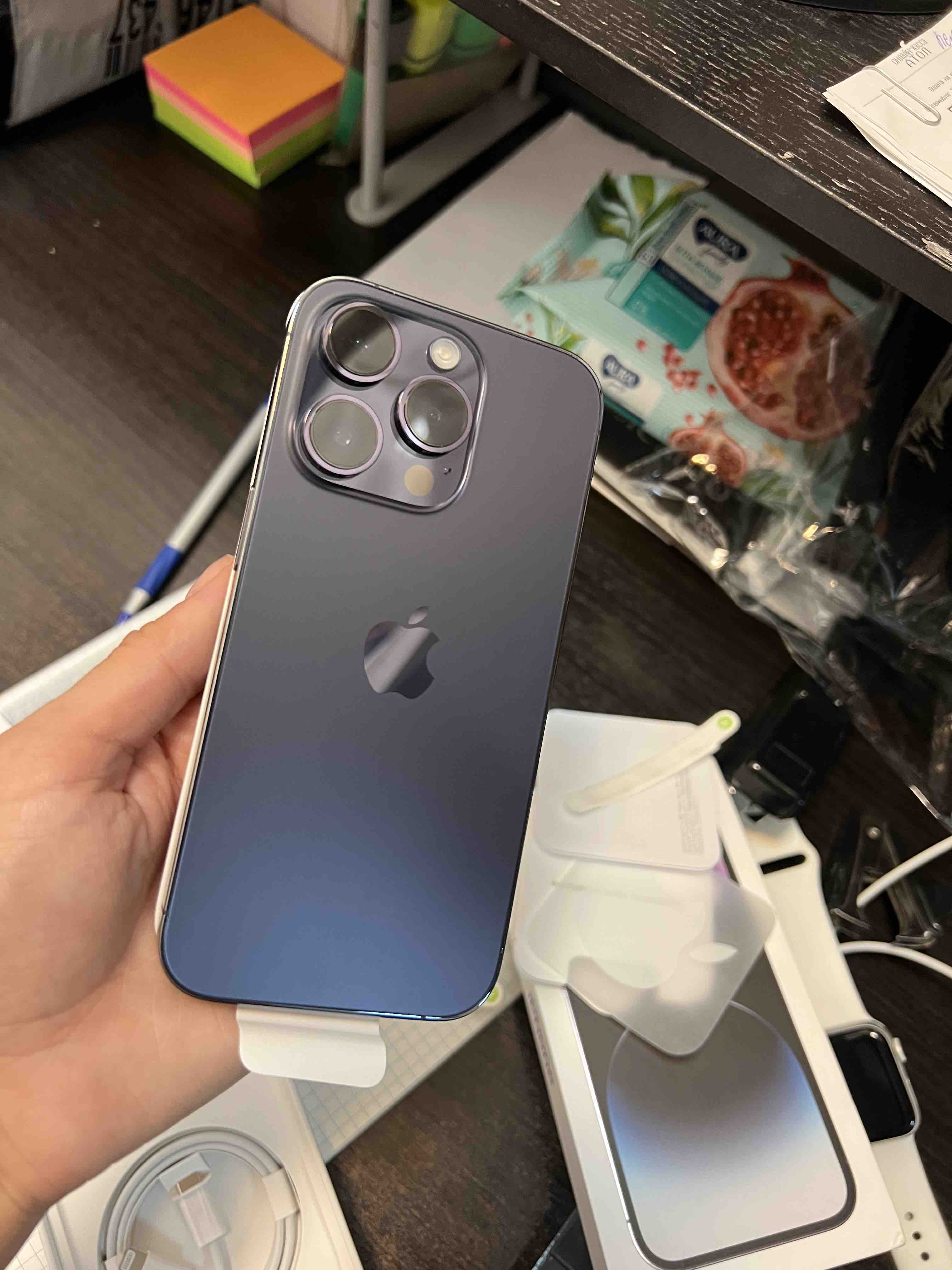 Смартфон Apple iPhone 14 Pro 256Gb Deep Purple (2sim) - отзывы покупателей  на маркетплейсе Мегамаркет | Артикул: 100040444161