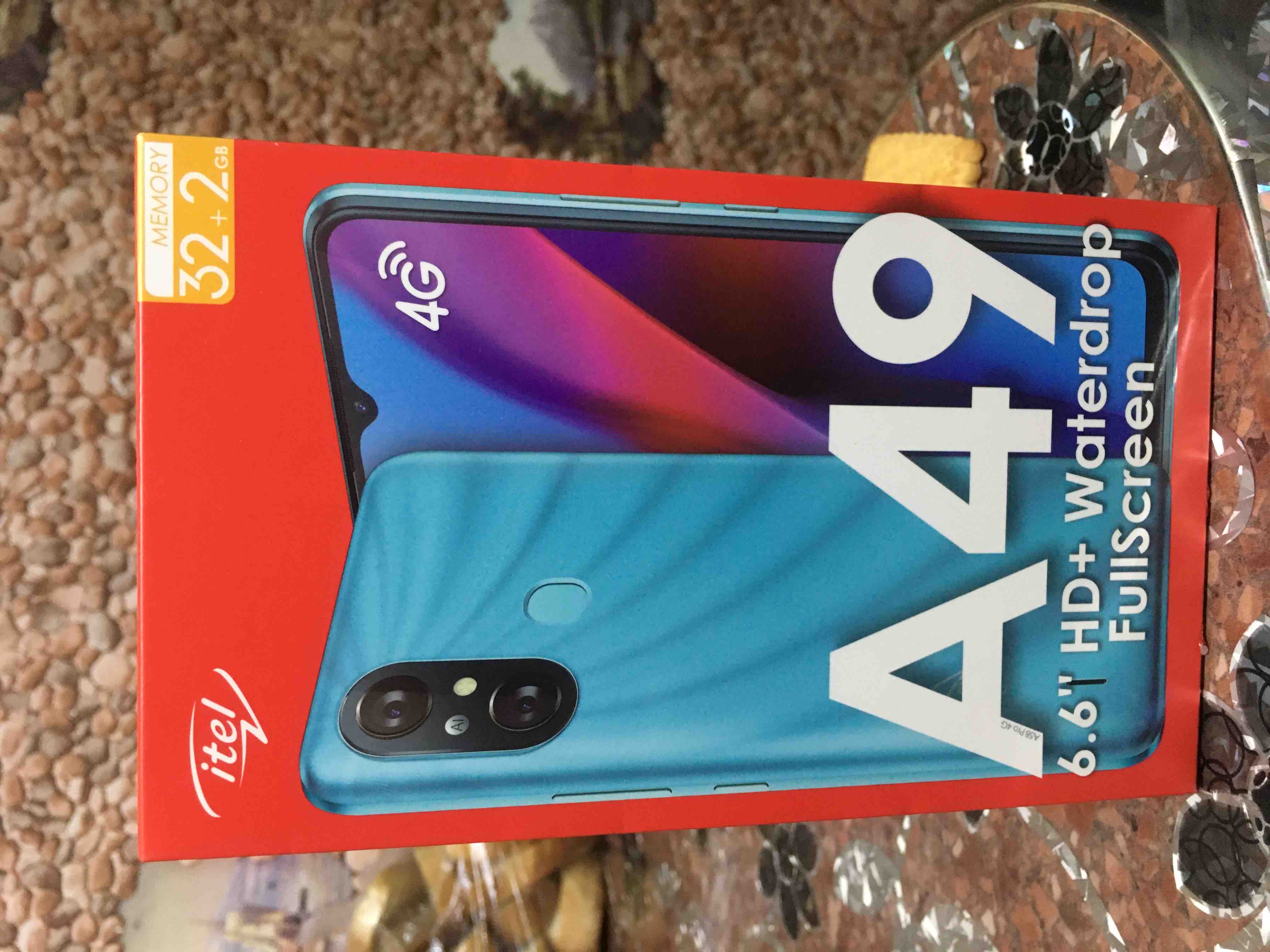 Смартфон Itel A49 2/32GB Black (ITL-A49-STBK) – купить в Москве, цены в  интернет-магазинах на Мегамаркет