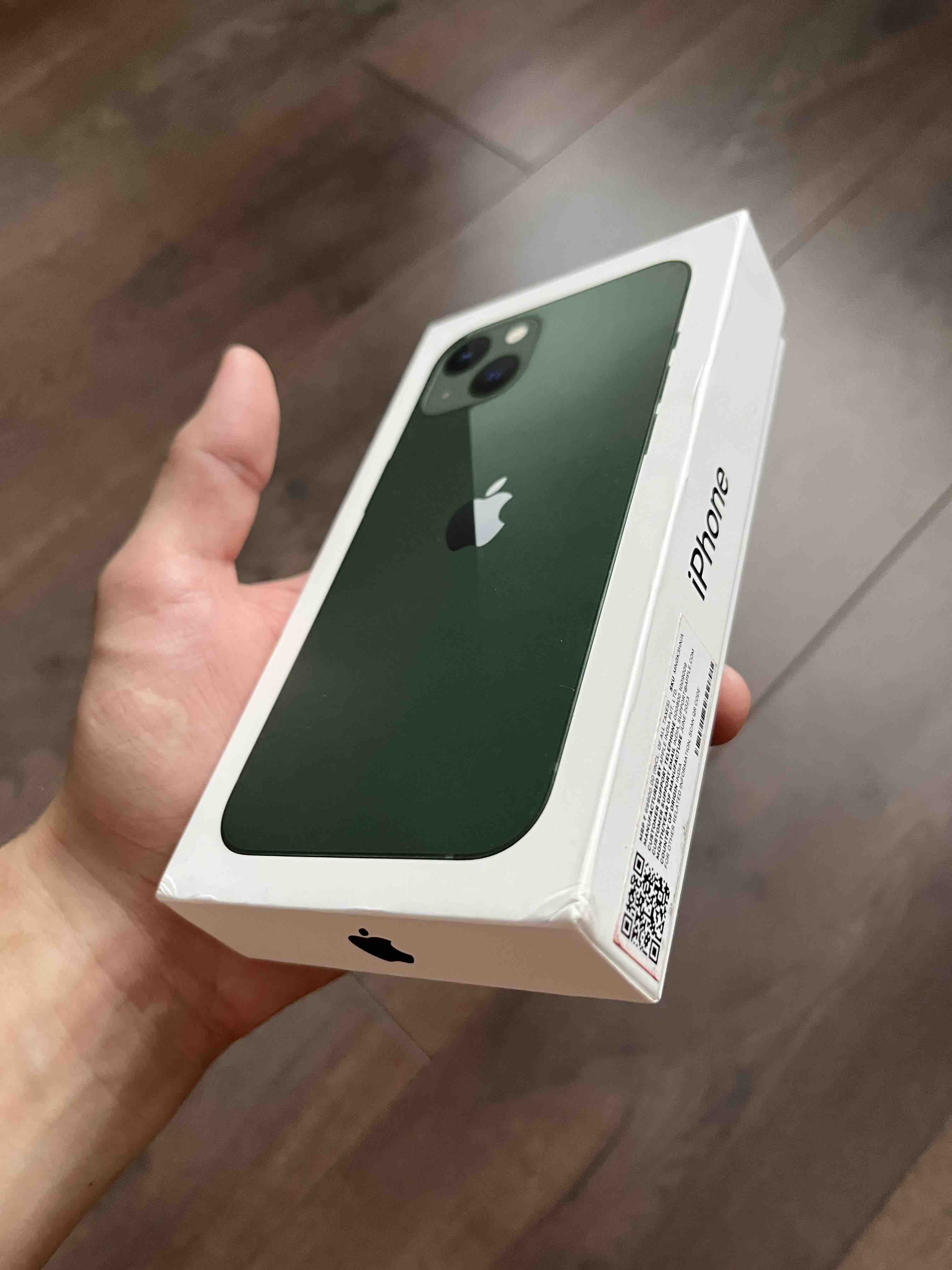 Смартфон Apple iPhone 13 128GB Green - купить в Ситилинк, цена на Мегамаркет