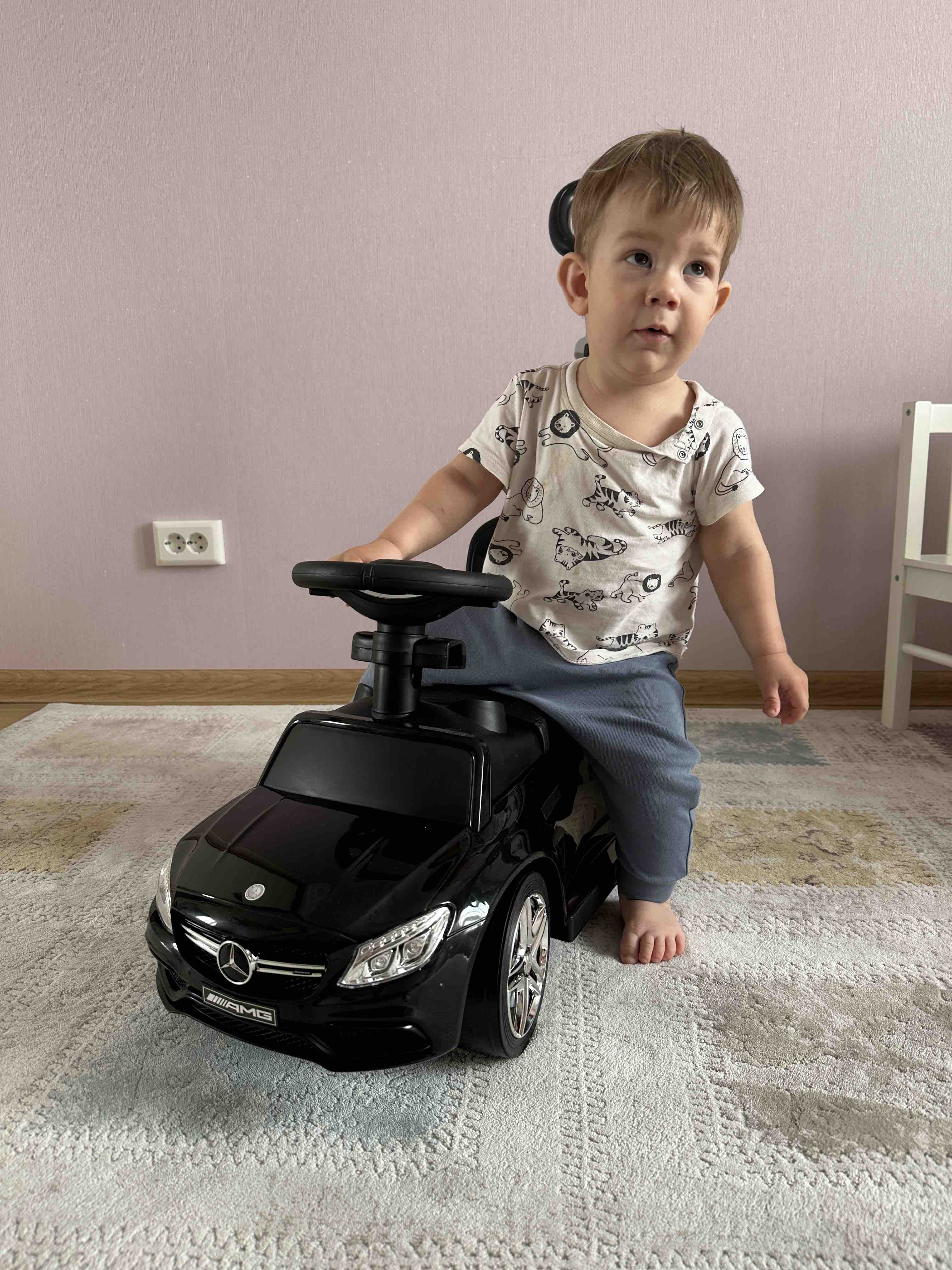 Отзывы о babycare, Каталка детская Mercedes-Benz AMG C63 Coupe (кожаное  сиденье, резиновые колеса) - отзывы покупателей на Мегамаркет | каталки  детские 639_Белый (White) - 600003348315