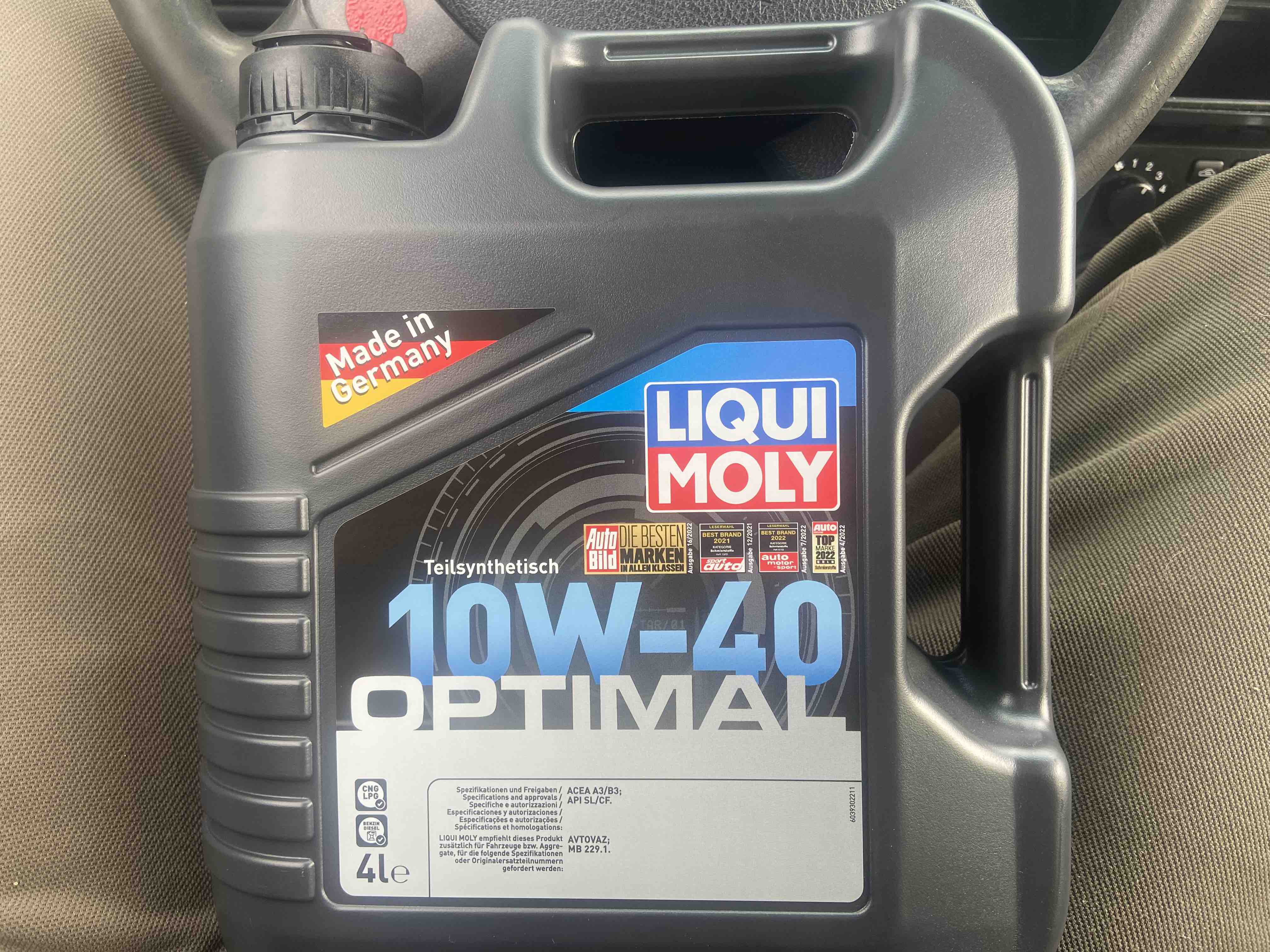 Масло ликви моли оптимал. Моторное масло Liqui Moly OPTIMAL 10w-40 60 л. Оптимал 10 40. Масло моторное Liqui Moly OPTIMAL 10w40 4л 3932-01. Liqui Moly серое масло.