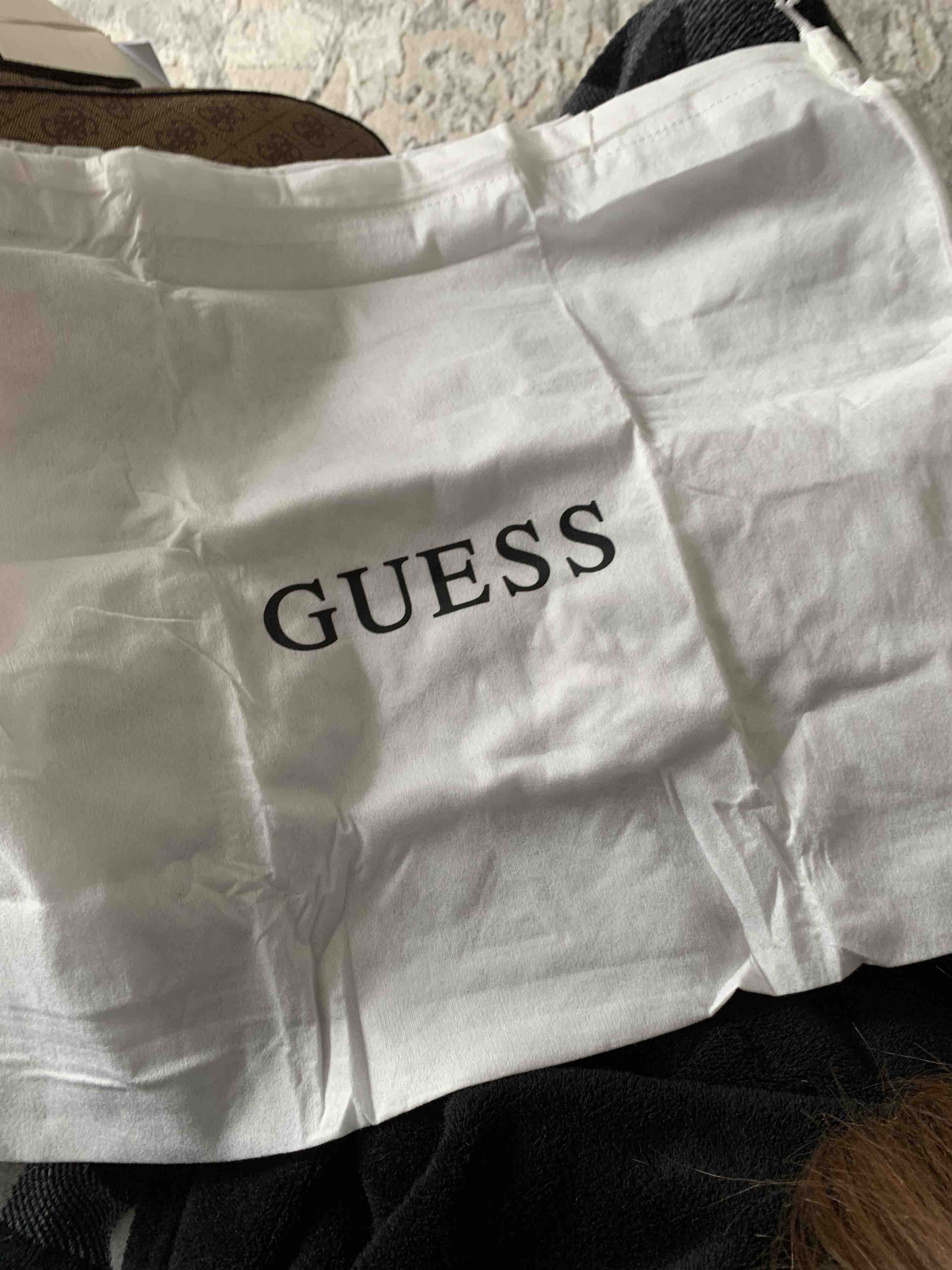 Guess deals dust bag