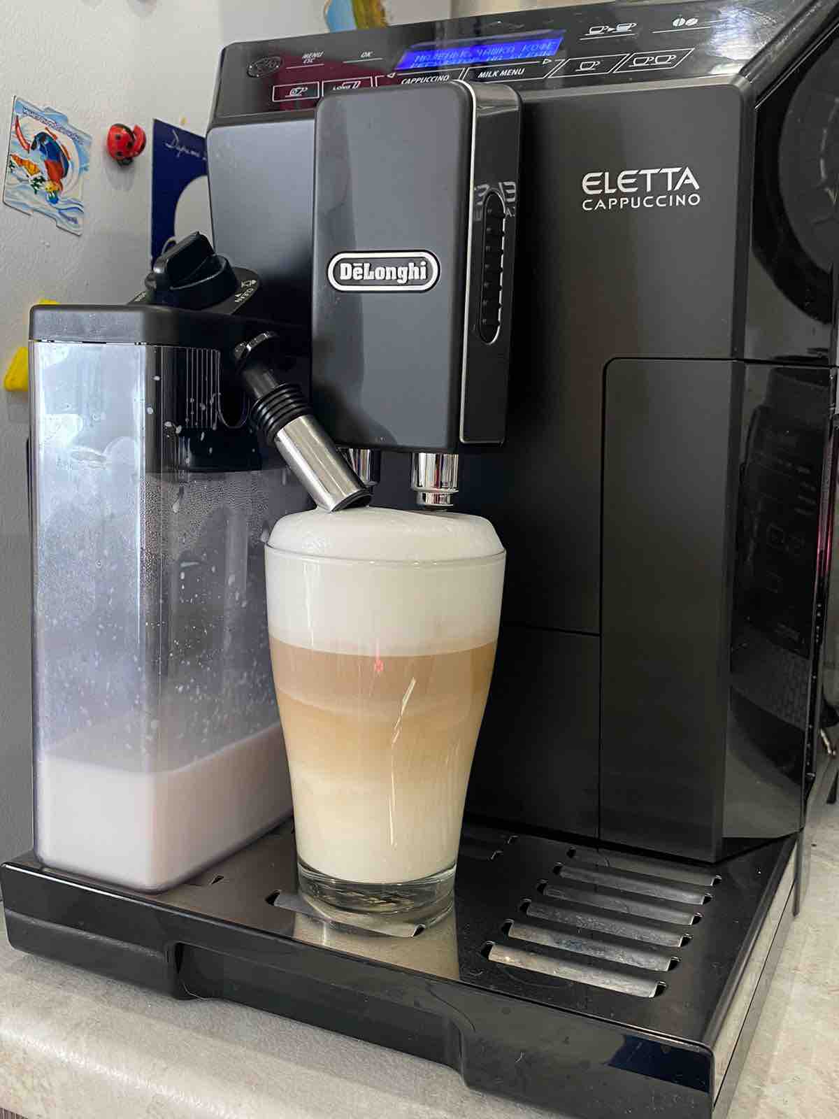 Кофемашина автоматическая DeLonghi Eletta Cappuccino ECAM 44.660.B ...