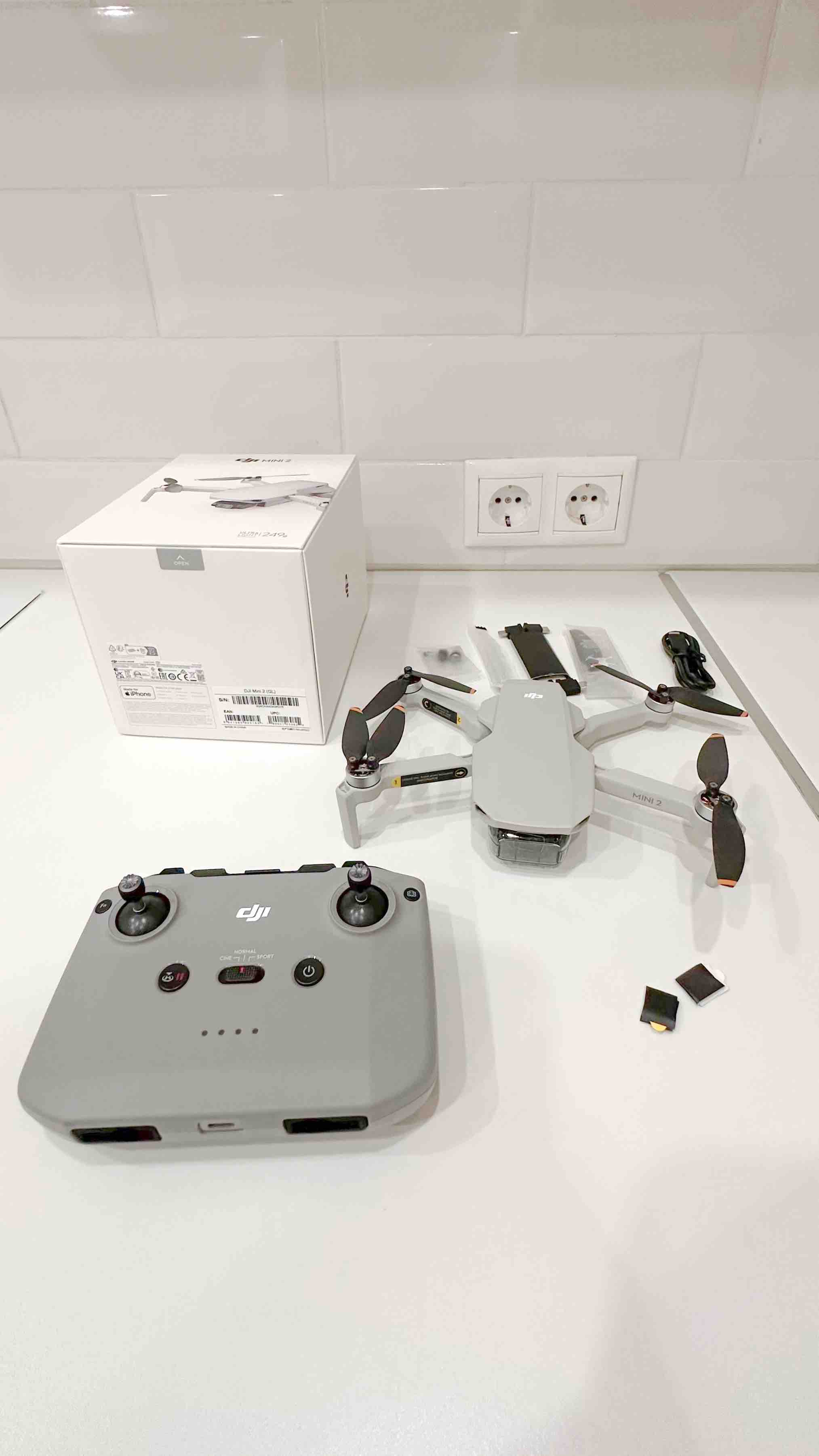 Квадрокоптер DJI Mini 2 - отзывы покупателей на маркетплейсе Мегамаркет |  Артикул: 100027597426