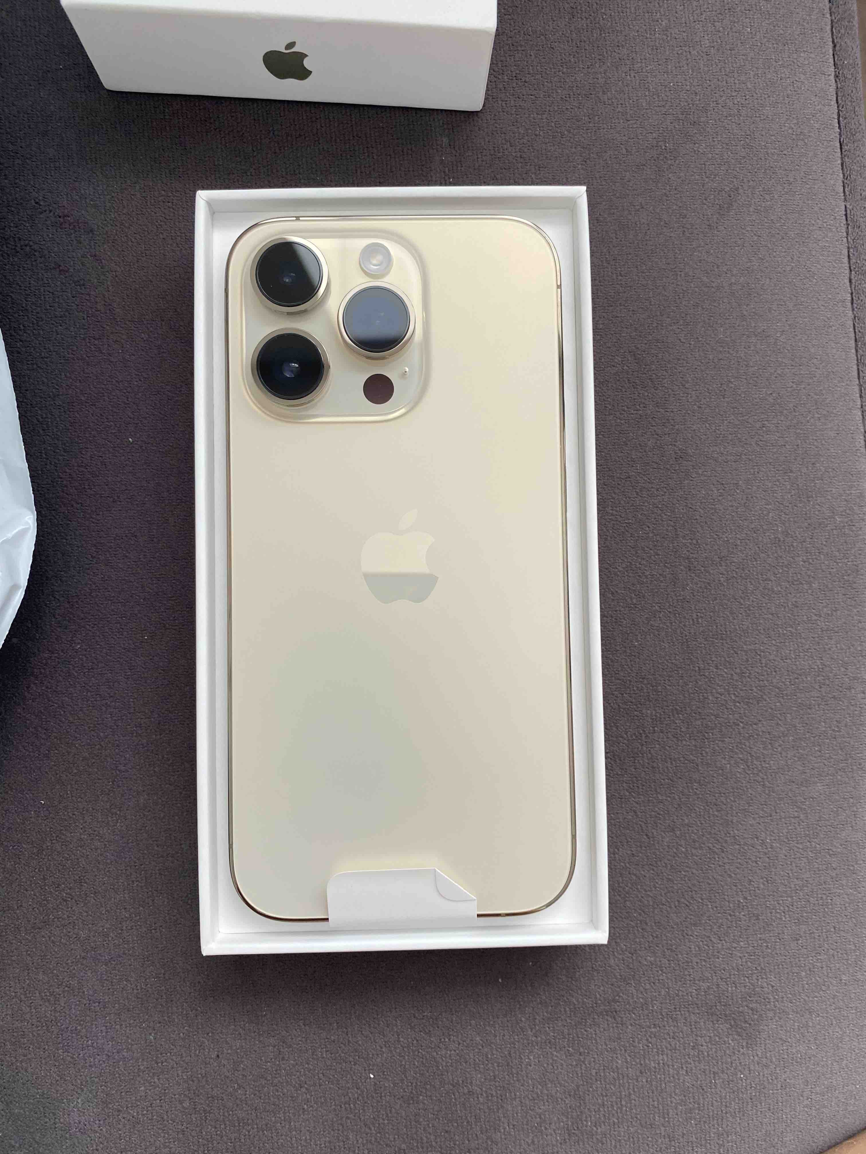 Смартфон Apple iPhone 14 Pro 256Gb Gold - отзывы покупателей на  маркетплейсе Мегамаркет | Артикул: 100039500616