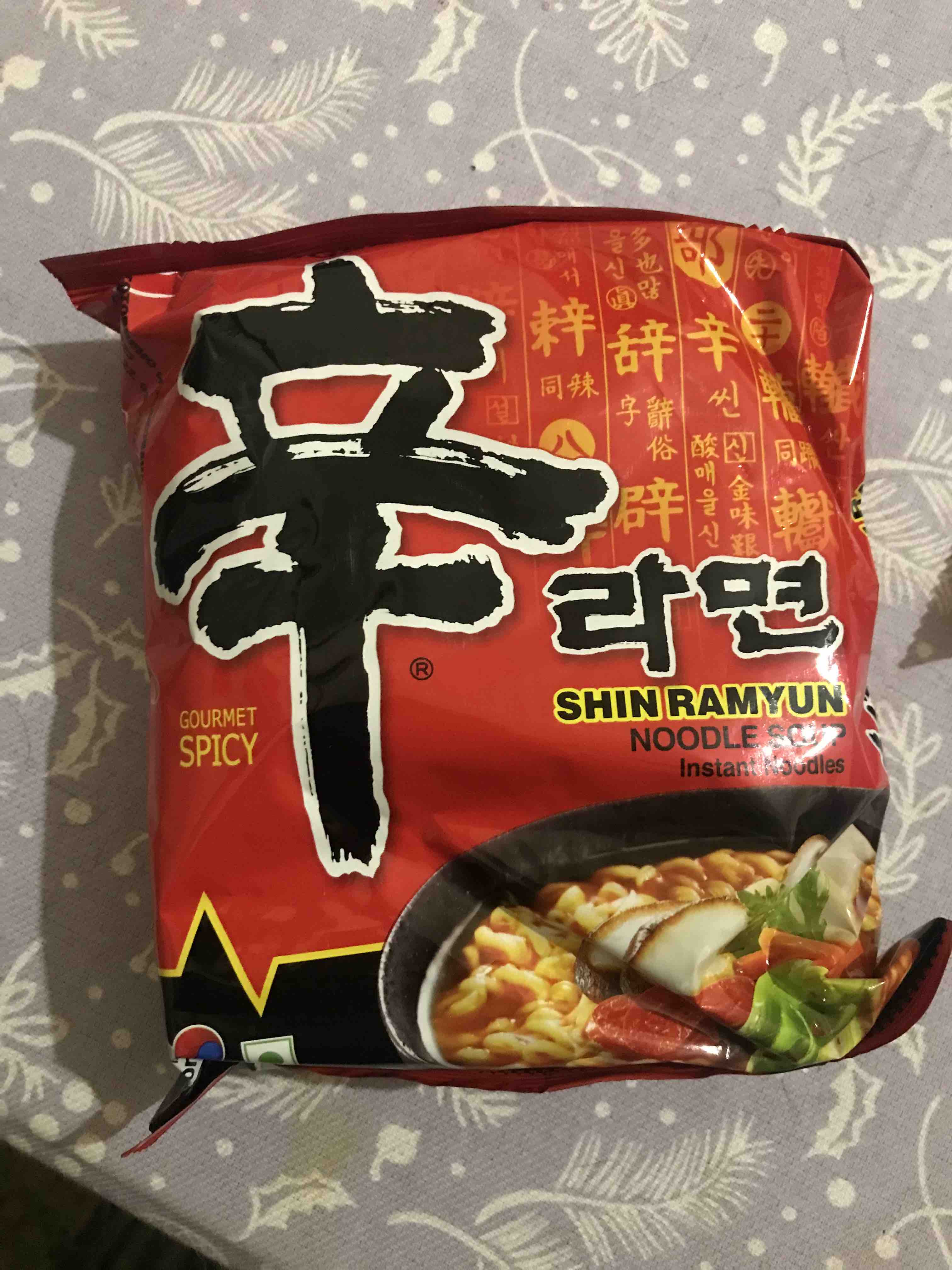 Лапша Шин Рамен Nongshim острая, со вкусом говядины (3 шт. по 120 г) -  отзывы покупателей на маркетплейсе Мегамаркет | Артикул: 600007311036