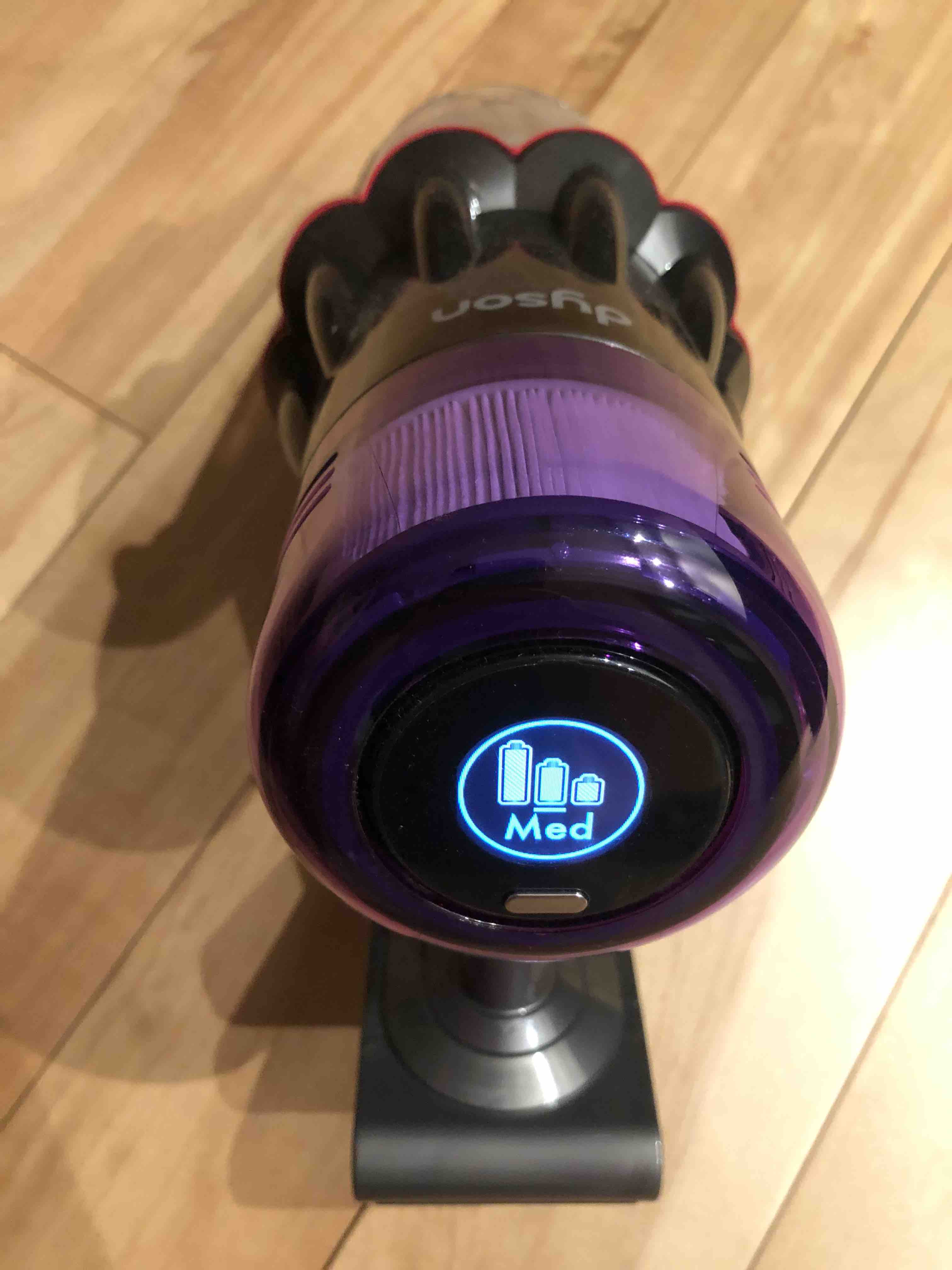 Пылесос Dyson V10 Fluffy (SV12) черный, серый - отзывы покупателей на  Мегамаркет