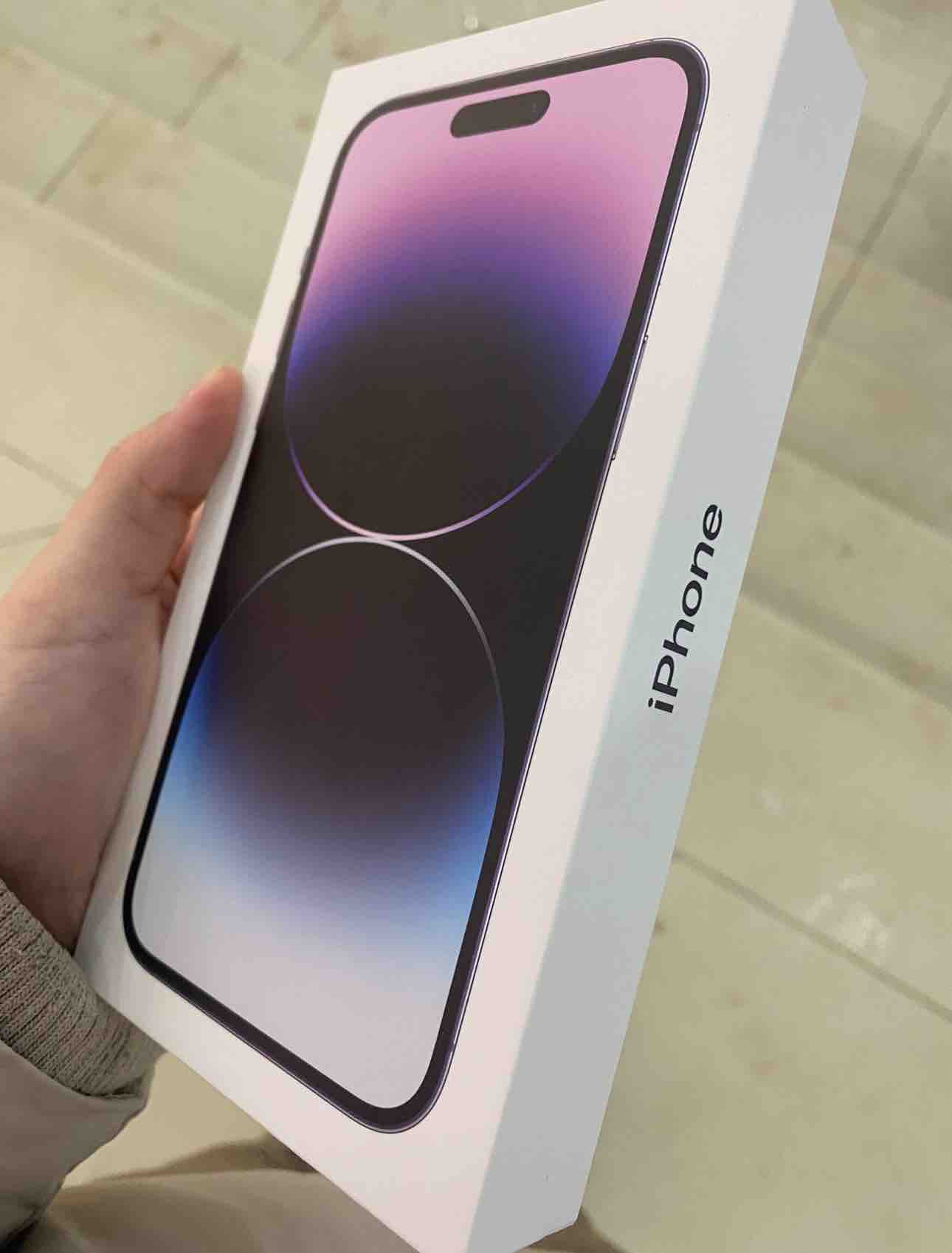 Смартфон Apple iPhone 14 Pro Max 256Gb Deep Purple - отзывы покупателей на  маркетплейсе Мегамаркет | Артикул: 100039500627