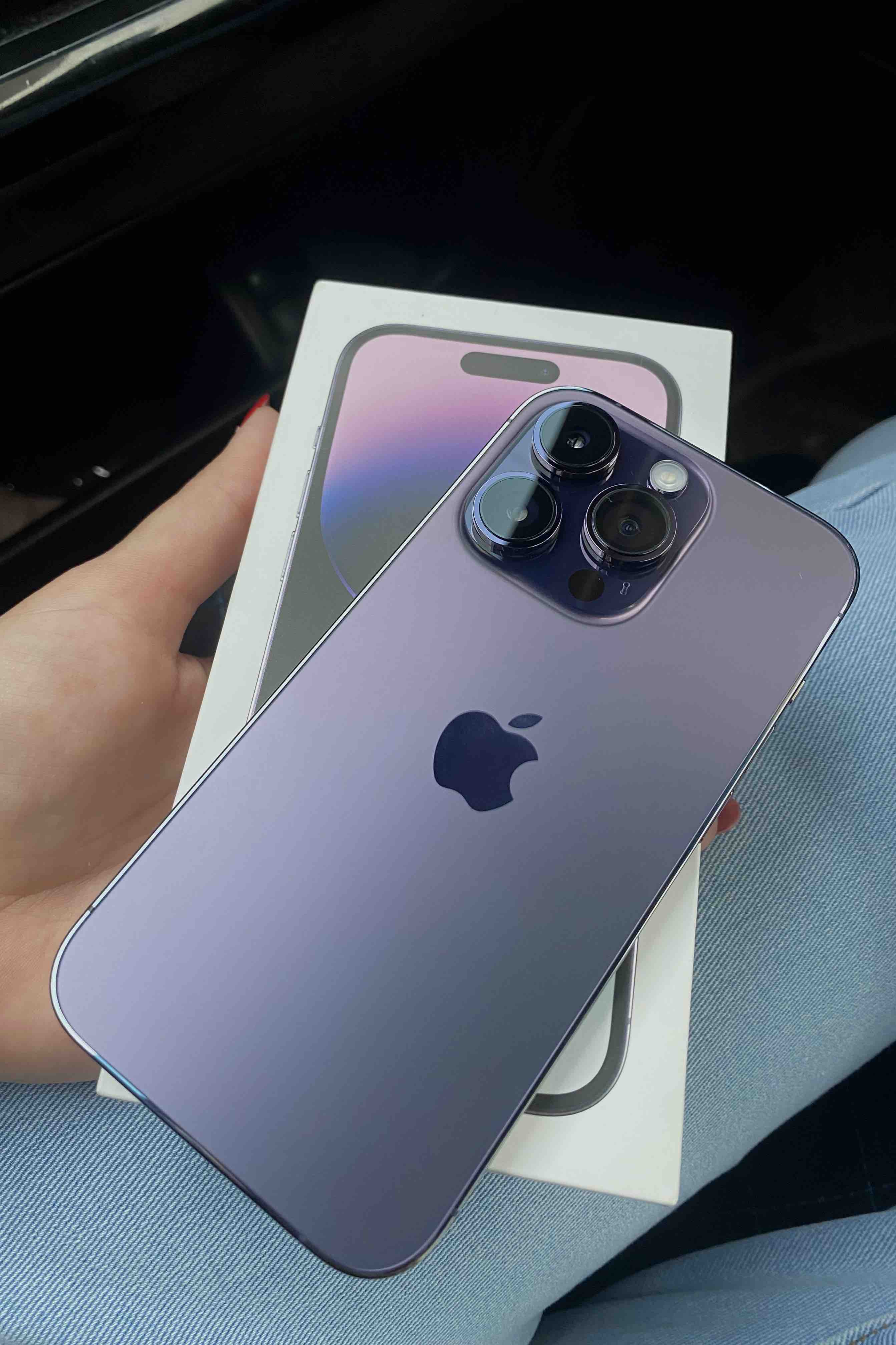 Смартфон Apple iPhone 14 Pro 256Gb Deep Purple - отзывы покупателей на  маркетплейсе Мегамаркет | Артикул: 100039500615