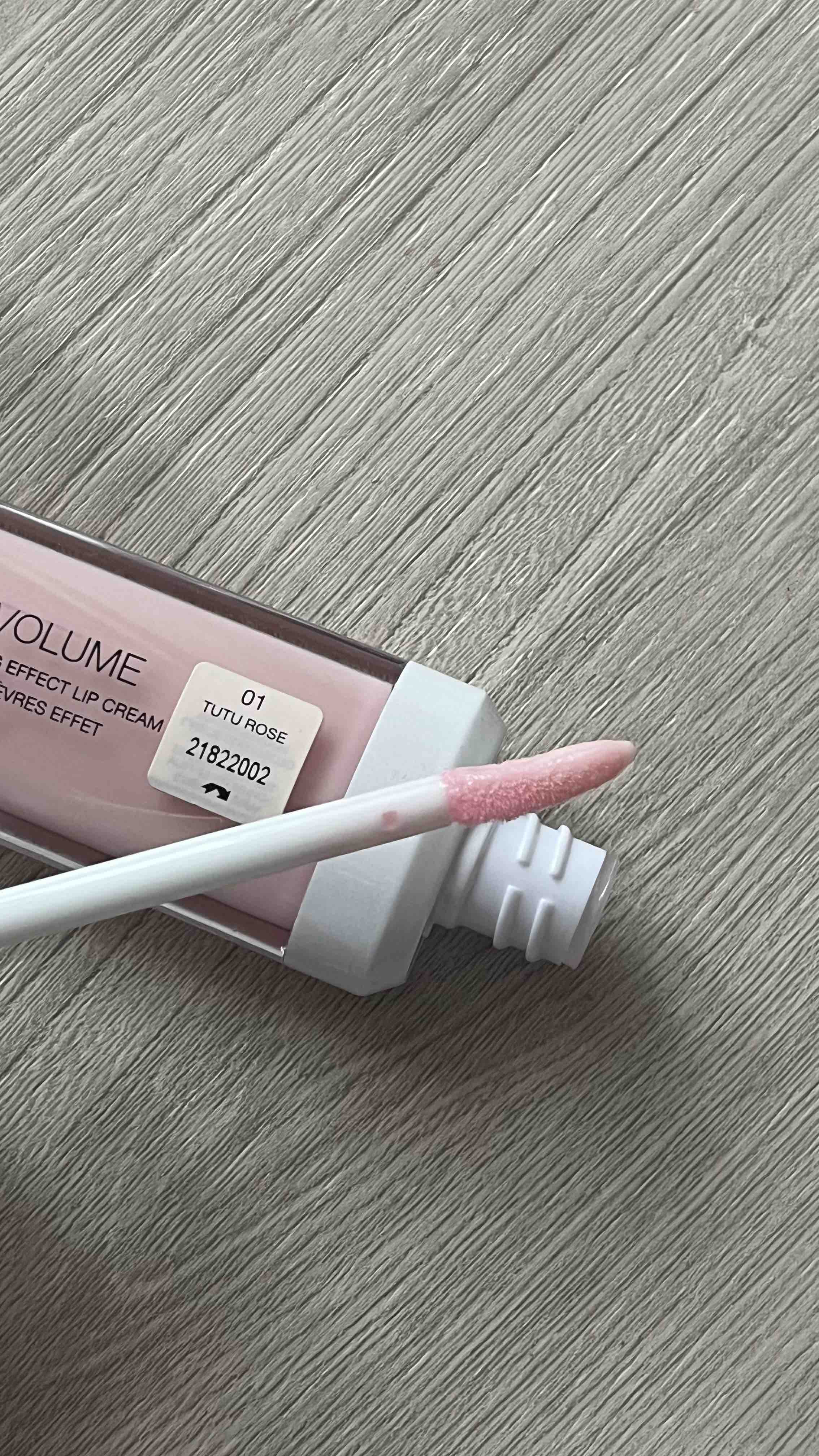 Бальзам для губ Kiko Milano Lip volume Tutu Rose 0.21 мл – купить в Москве,  цены в интернет-магазинах на Мегамаркет