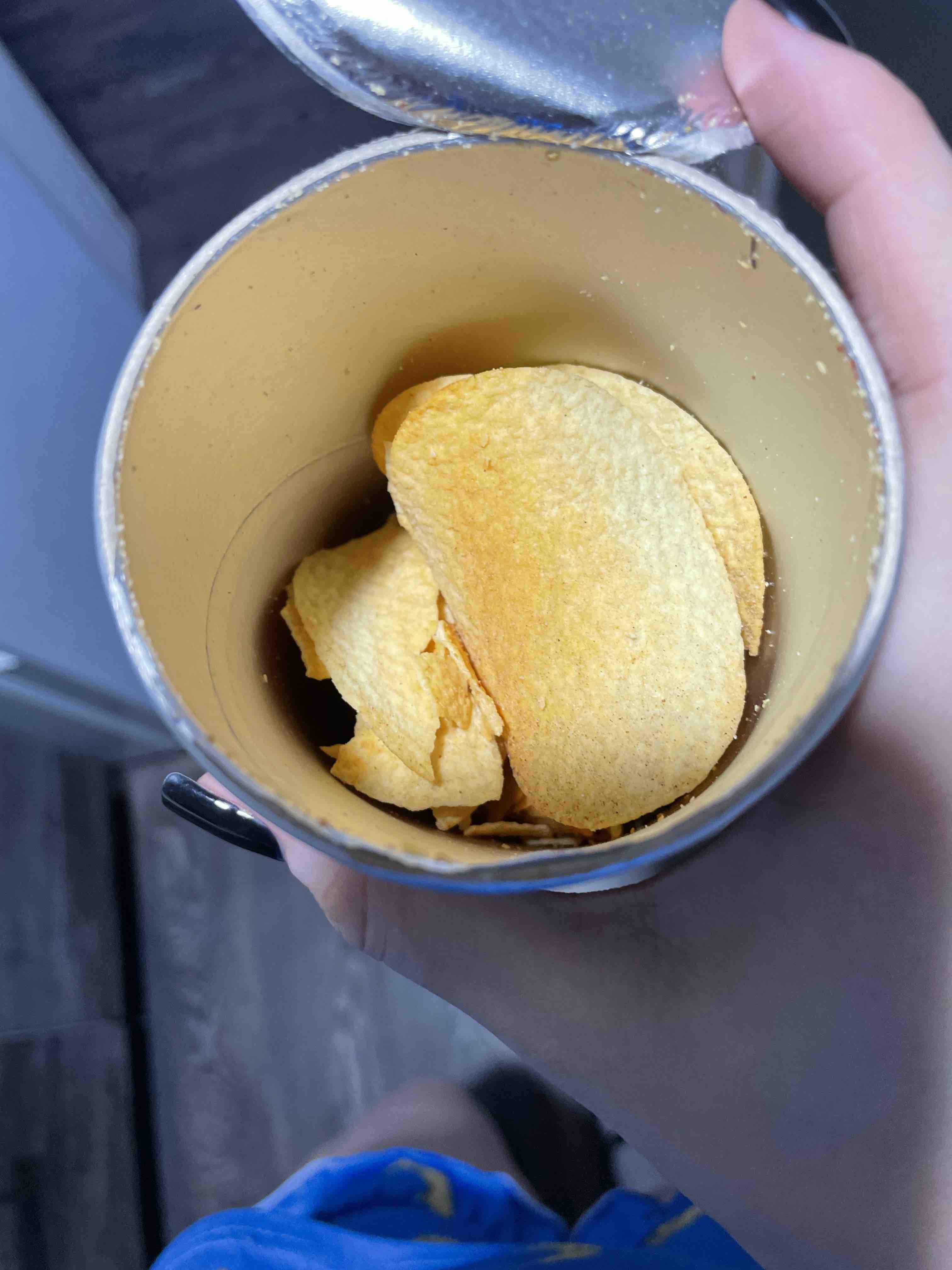 Купить чипсы картофельные Pringles Техас барбекю 165 г, цены на Мегамаркет  | Артикул: 100041106380