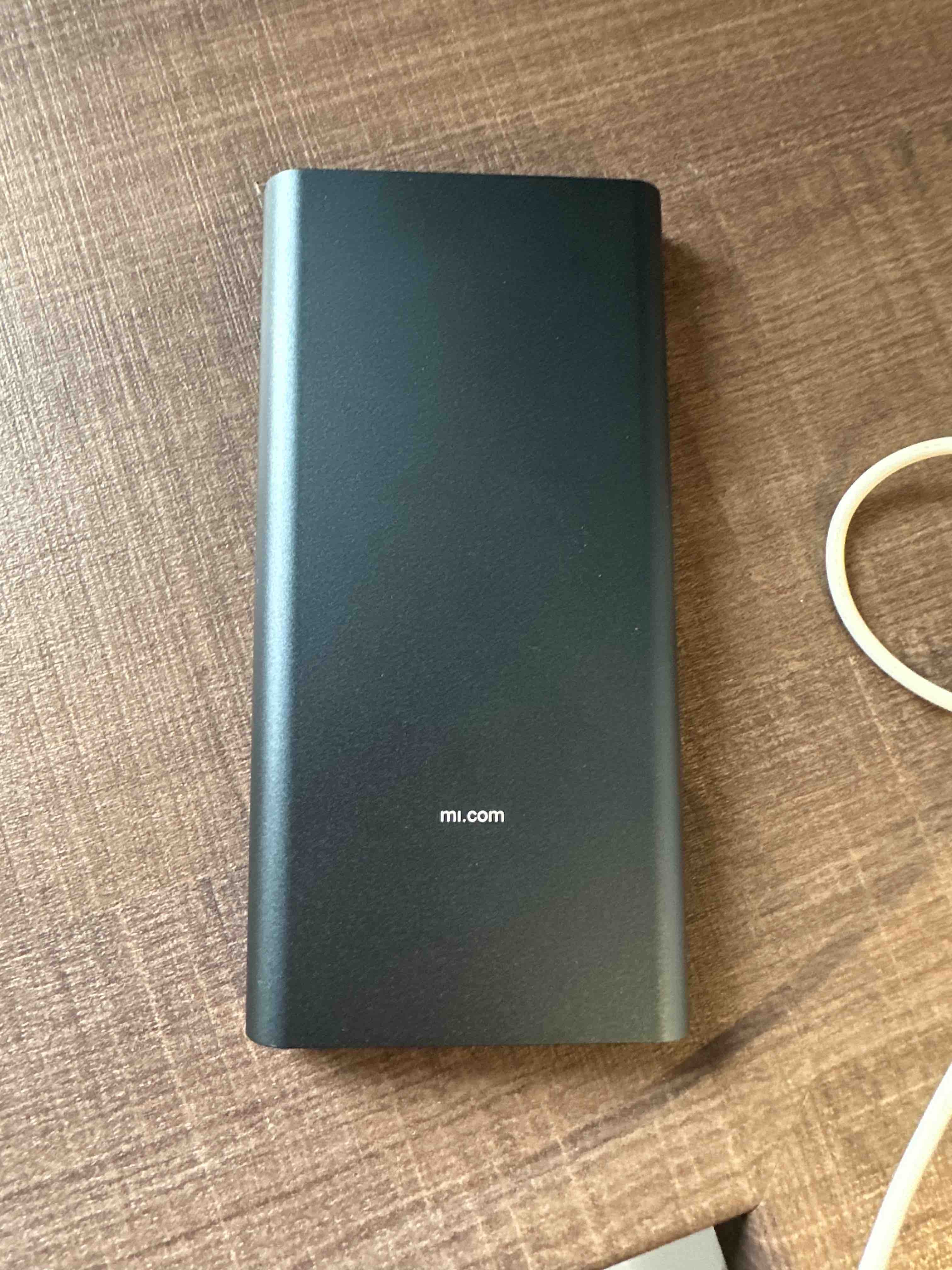 Внешний аккумулятор Xiaomi Mi Wireless YOUTH Power Bank 10000 mAh Black –  отзывы покупателей на маркетплейс Мегамаркет | Артикул: 600000697666