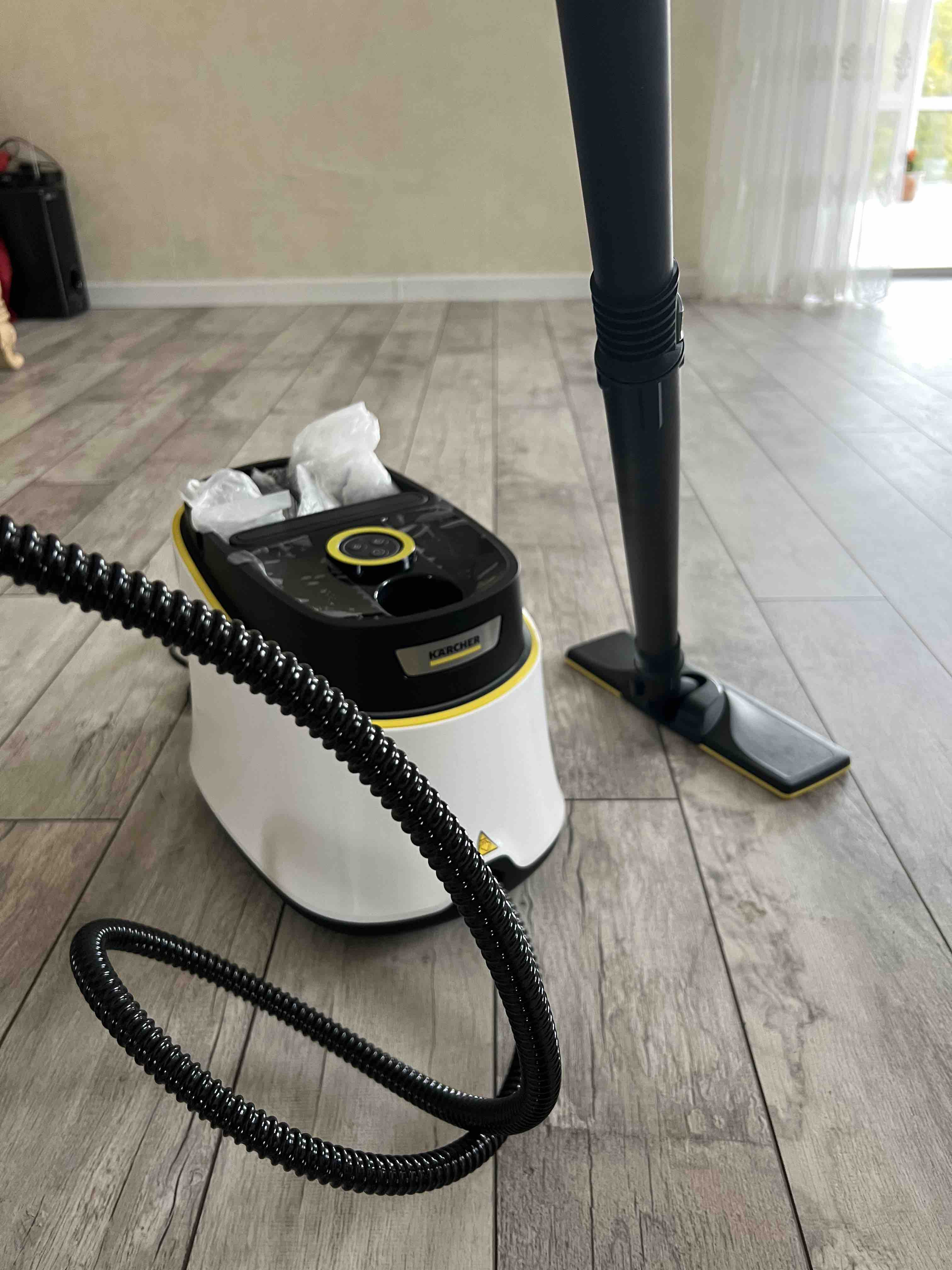 Пароочиститель Karcher SC 3 Deluxe EasyFix Premium белый - отзывы  покупателей на Мегамаркет