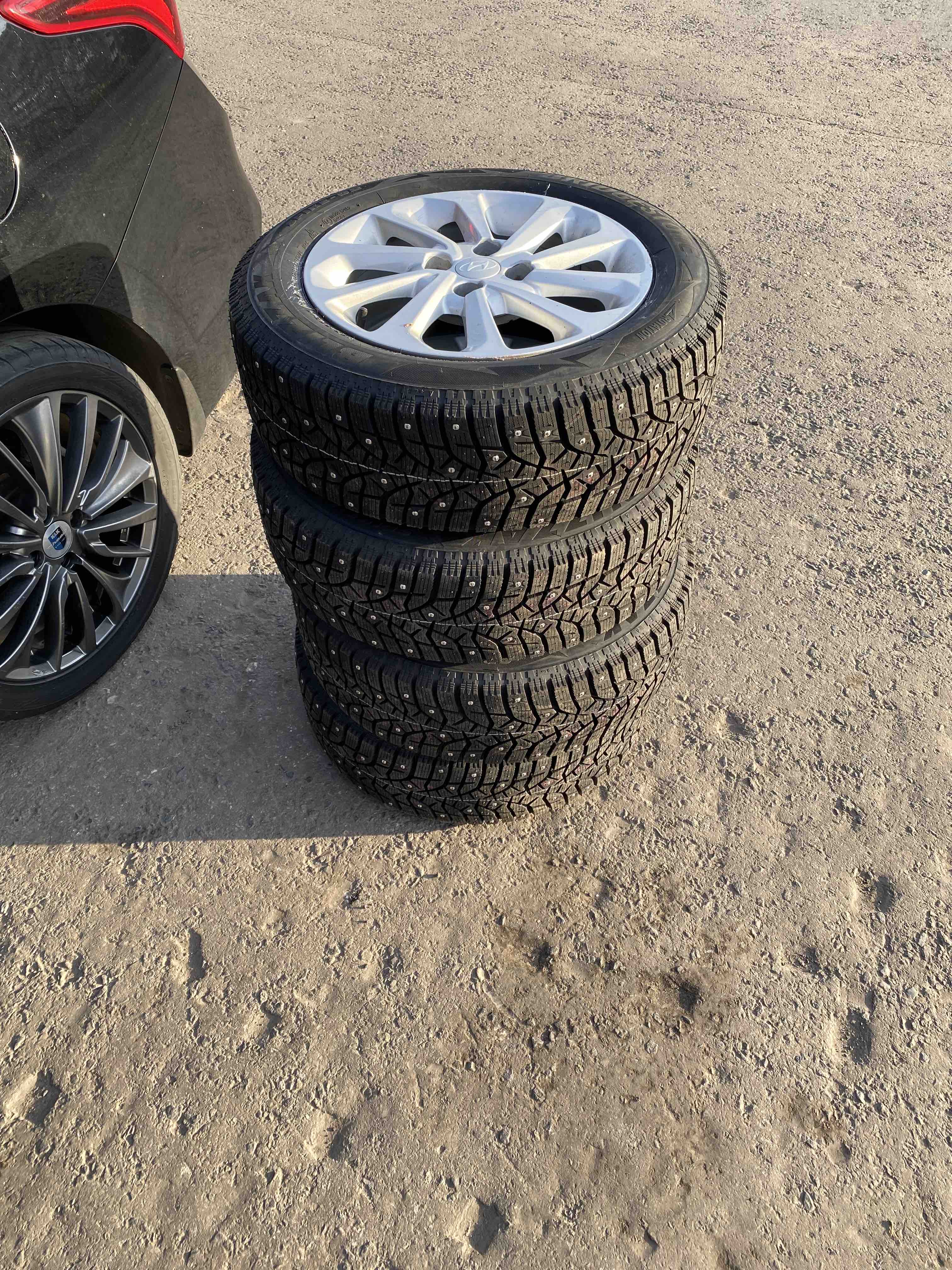 Шины BRIDGESTONE Blizzak SPIKE-02 185/60 R15 84T 468840 - отзывы  покупателей на Мегамаркет