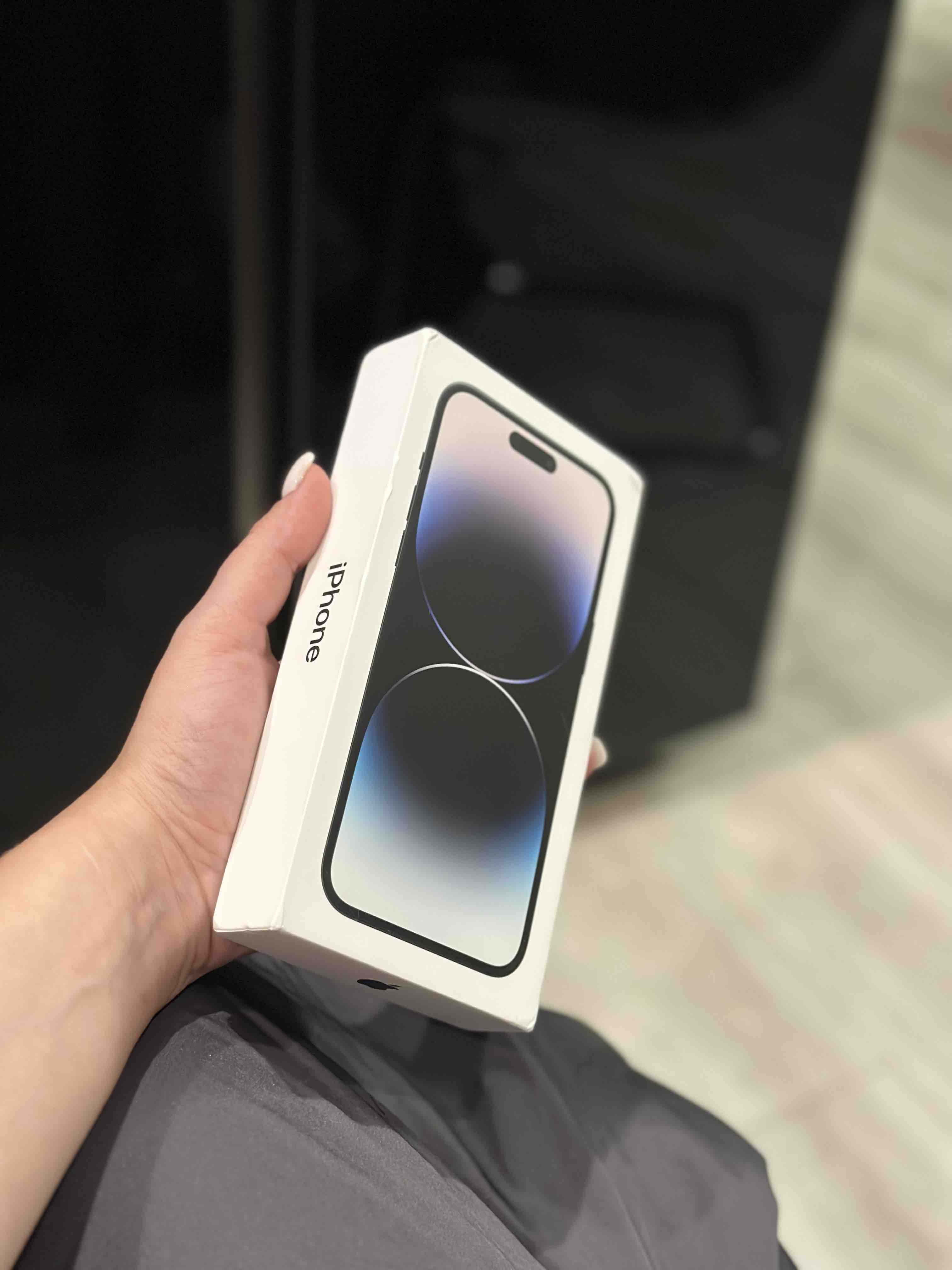 Смартфон Apple iPhone 14 Pro Max 1024Gb Space Black - отзывы покупателей на  маркетплейсе Мегамаркет | Артикул: 100039500637