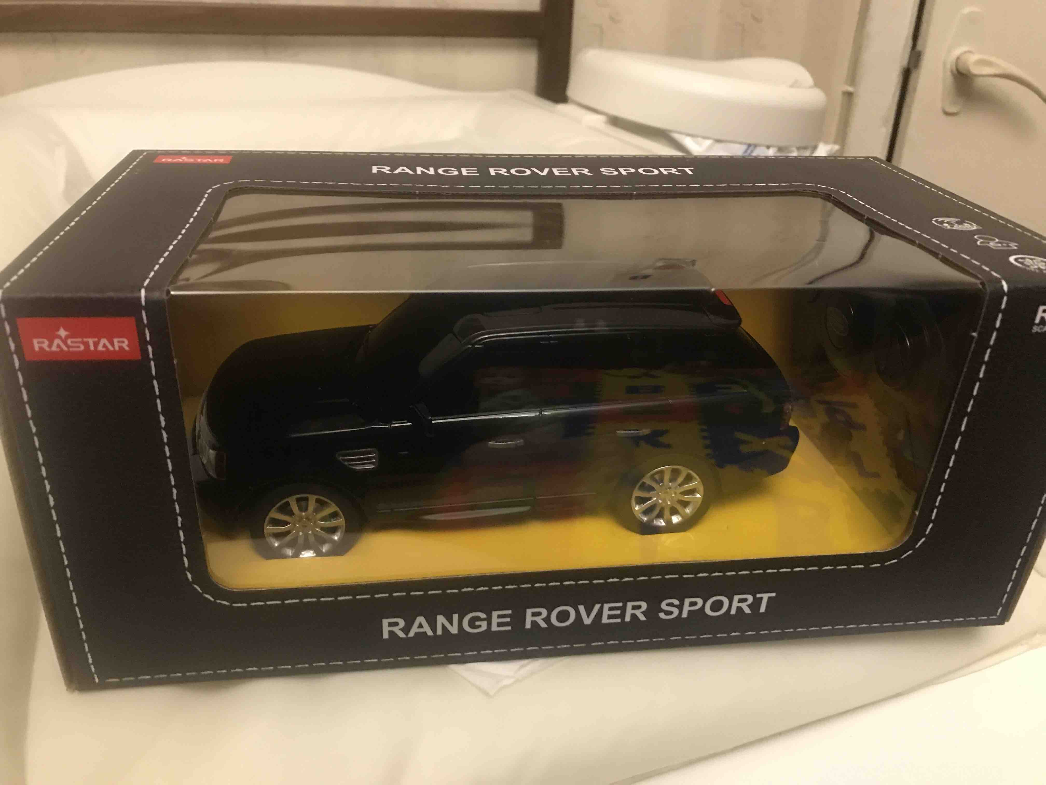 Купить радиоуправляемая машинка Rastar Range Rover Sport 1:24 черная, цены  на Мегамаркет