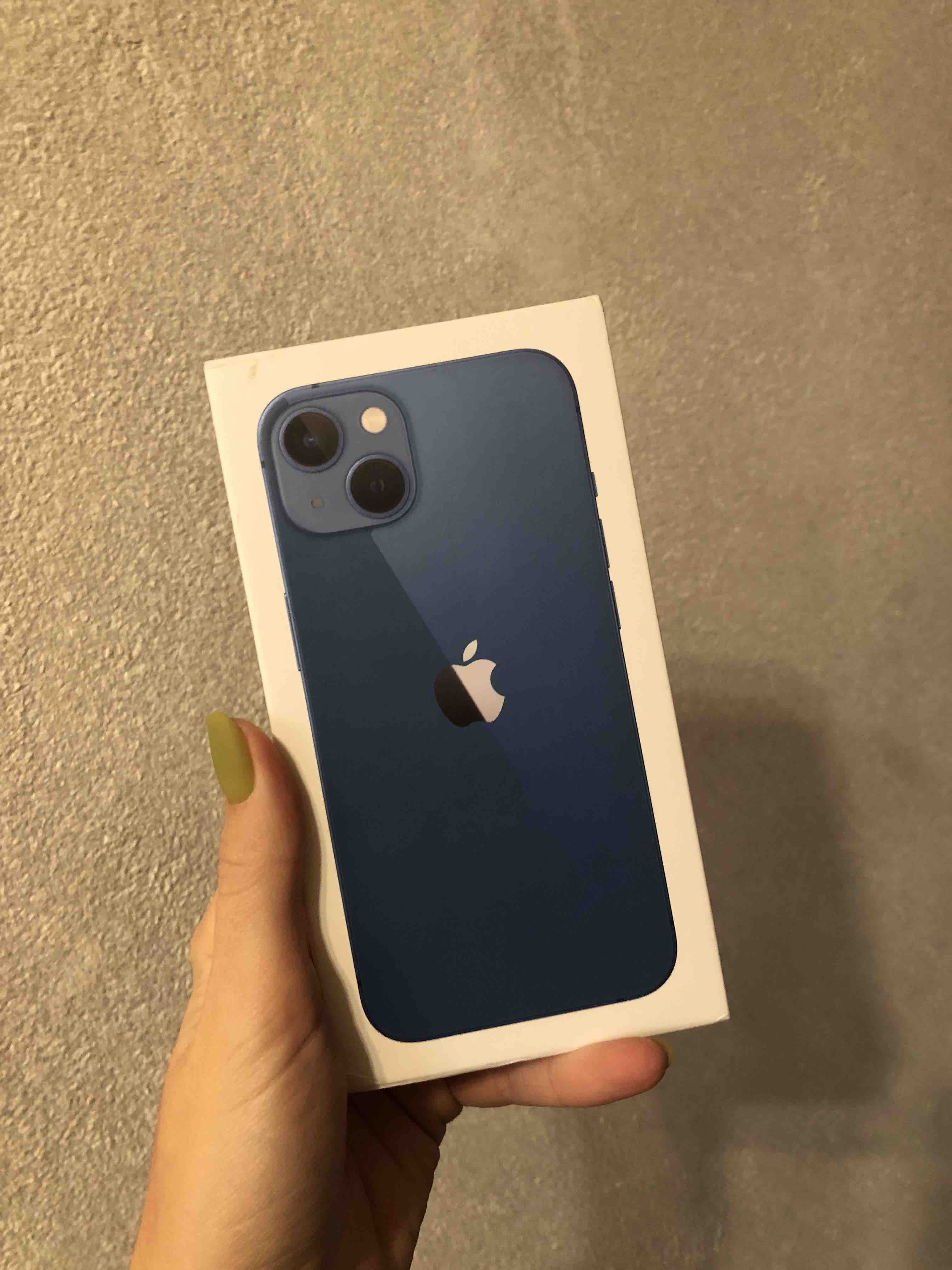 Смартфон Apple iPhone 13 256GB Blue - отзывы покупателей на маркетплейсе  Мегамаркет | Артикул: 100029275867