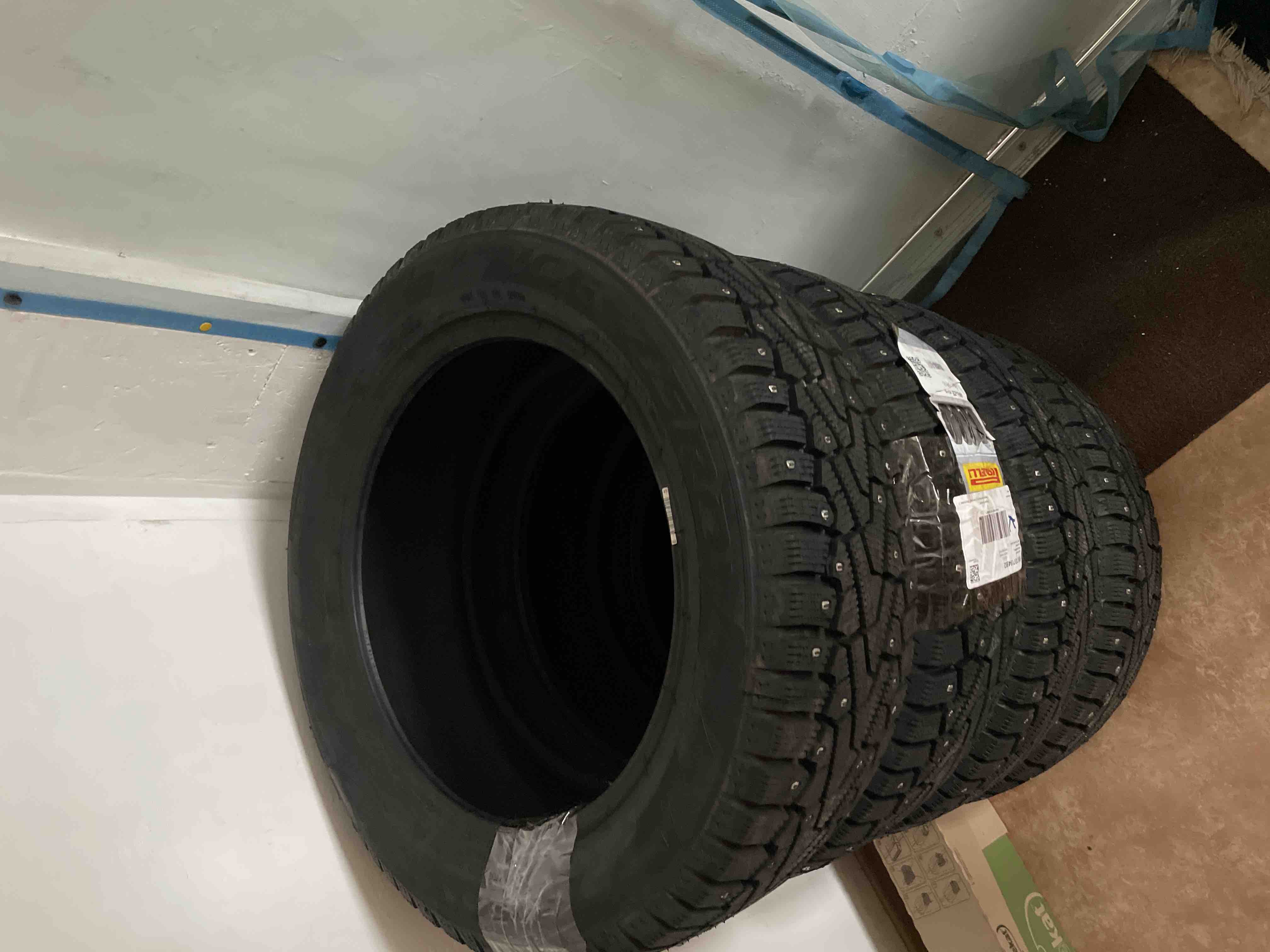 Шины Pirelli Ice Zero 205/55 R16 94T XL - отзывы покупателей на Мегамаркет  | 100013213158